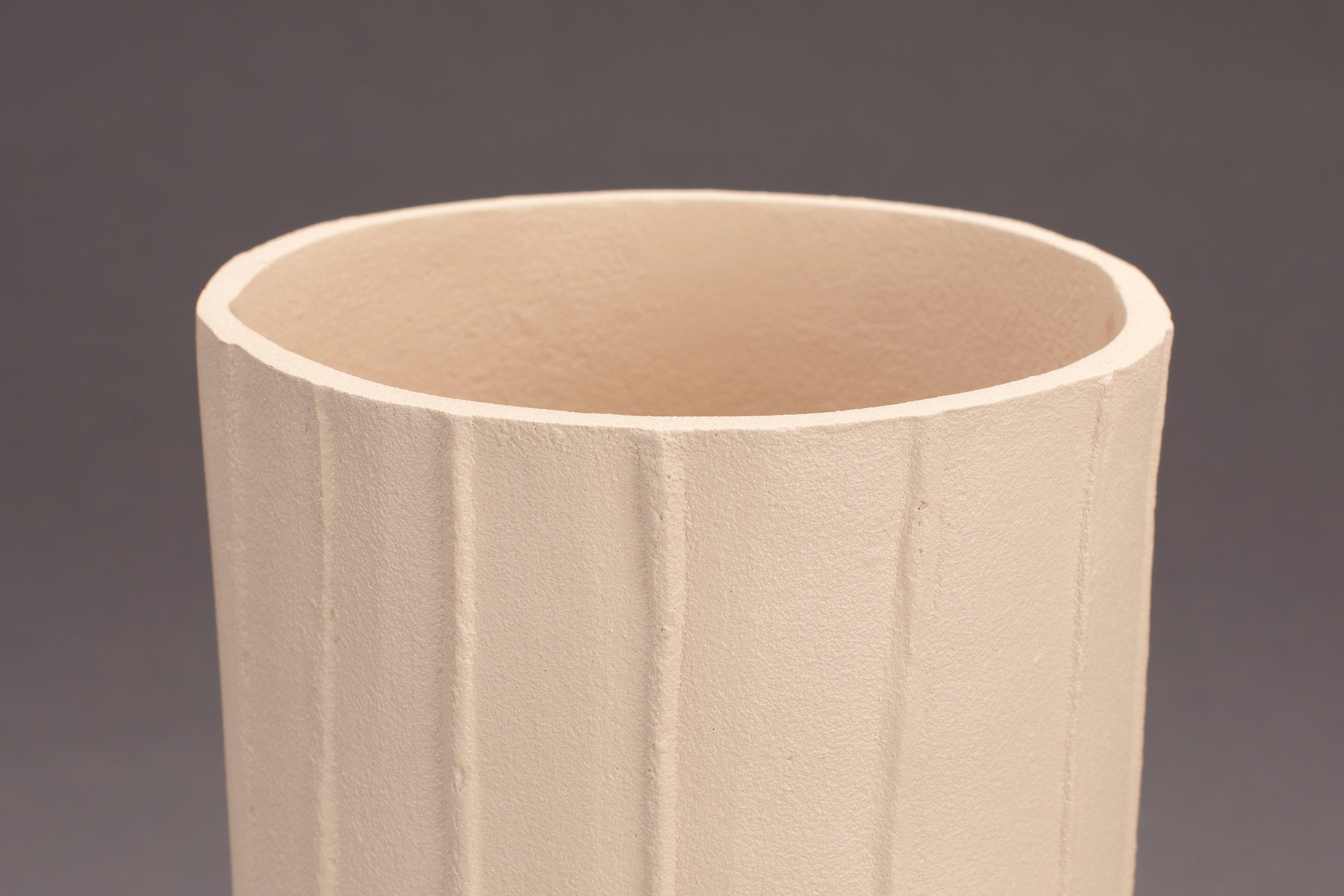 Rander Vase Beige Dutchbone Eye on Design