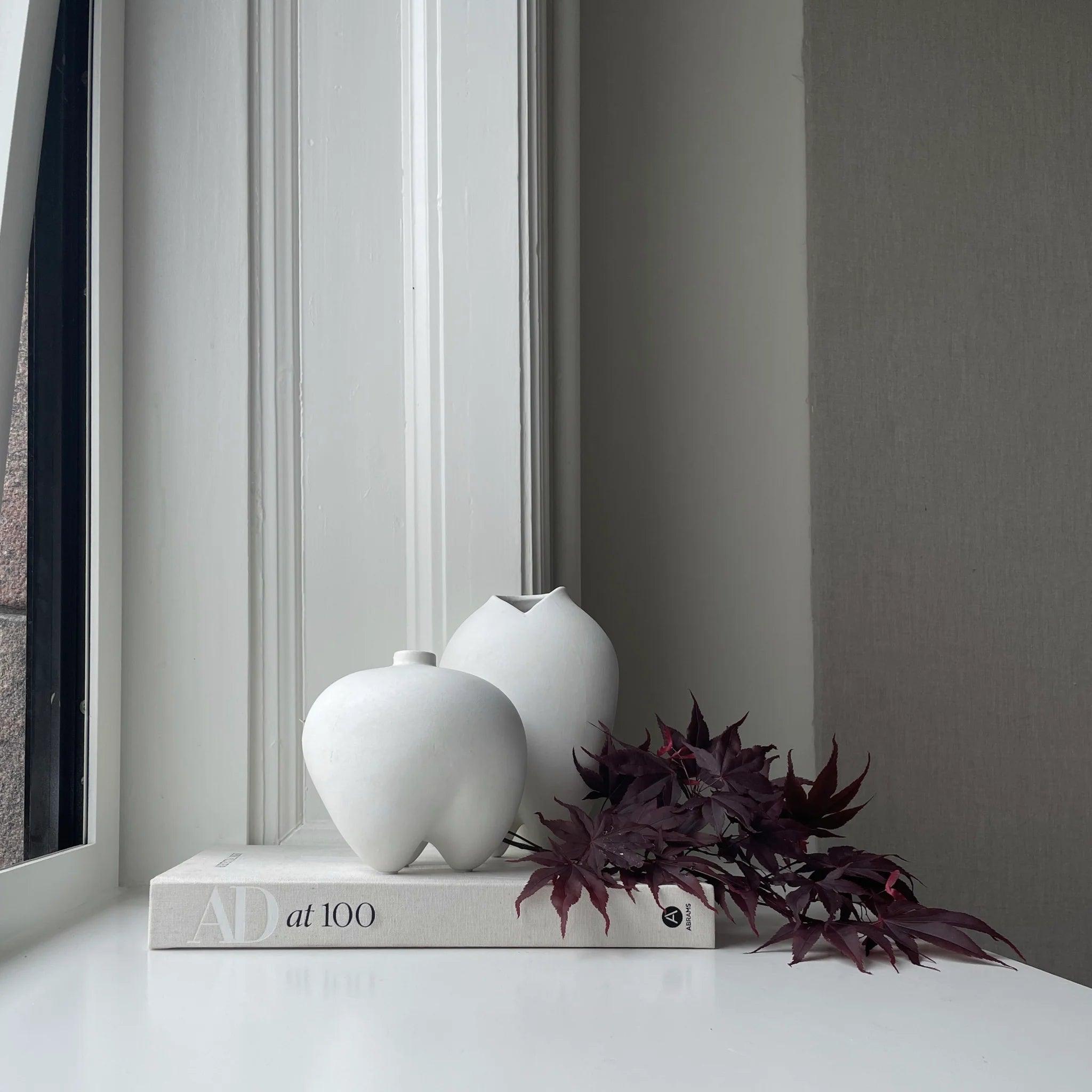 Wazon SUMO SLIM biały 101 Copenhagen Eye on Design