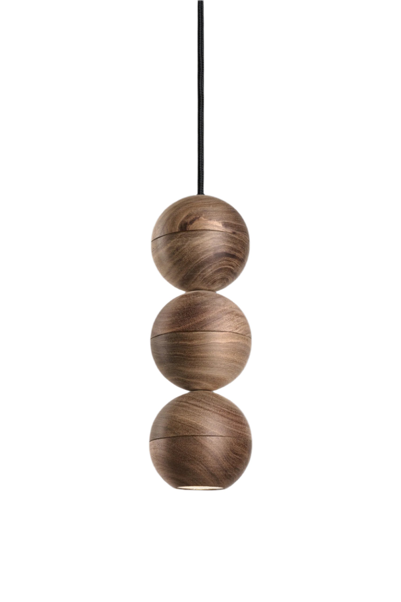 WOODOO Pendelleuchte aus massivem Nussbaumholz