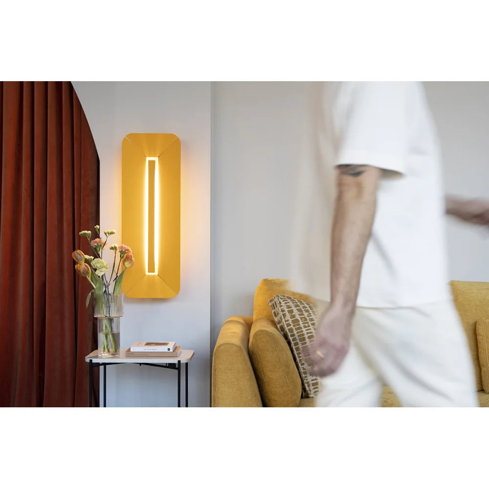 YOTTSU Wall Lamp Black