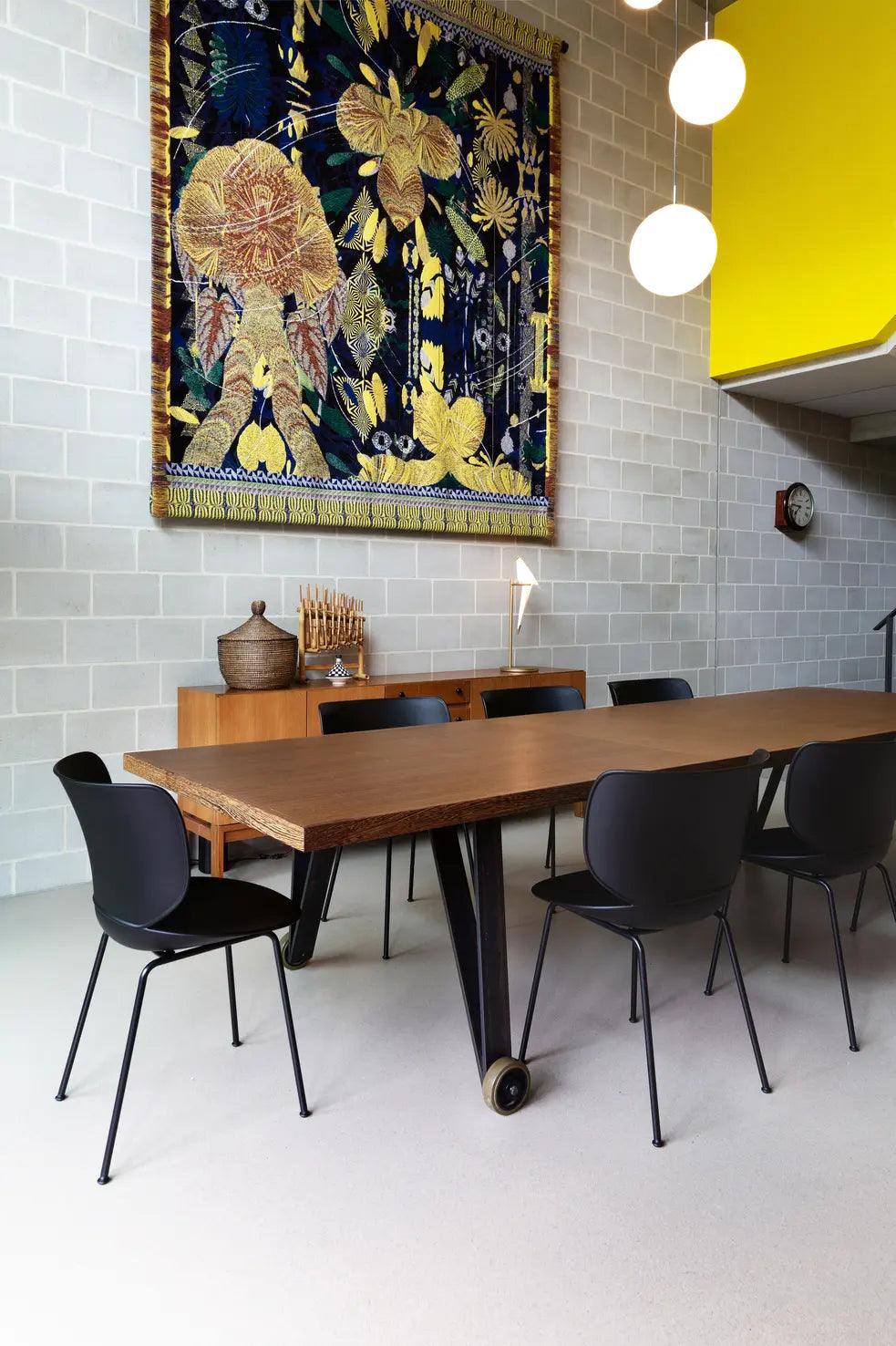 Zestaw dwóch krzeseł HANA Moooi Eye on Design