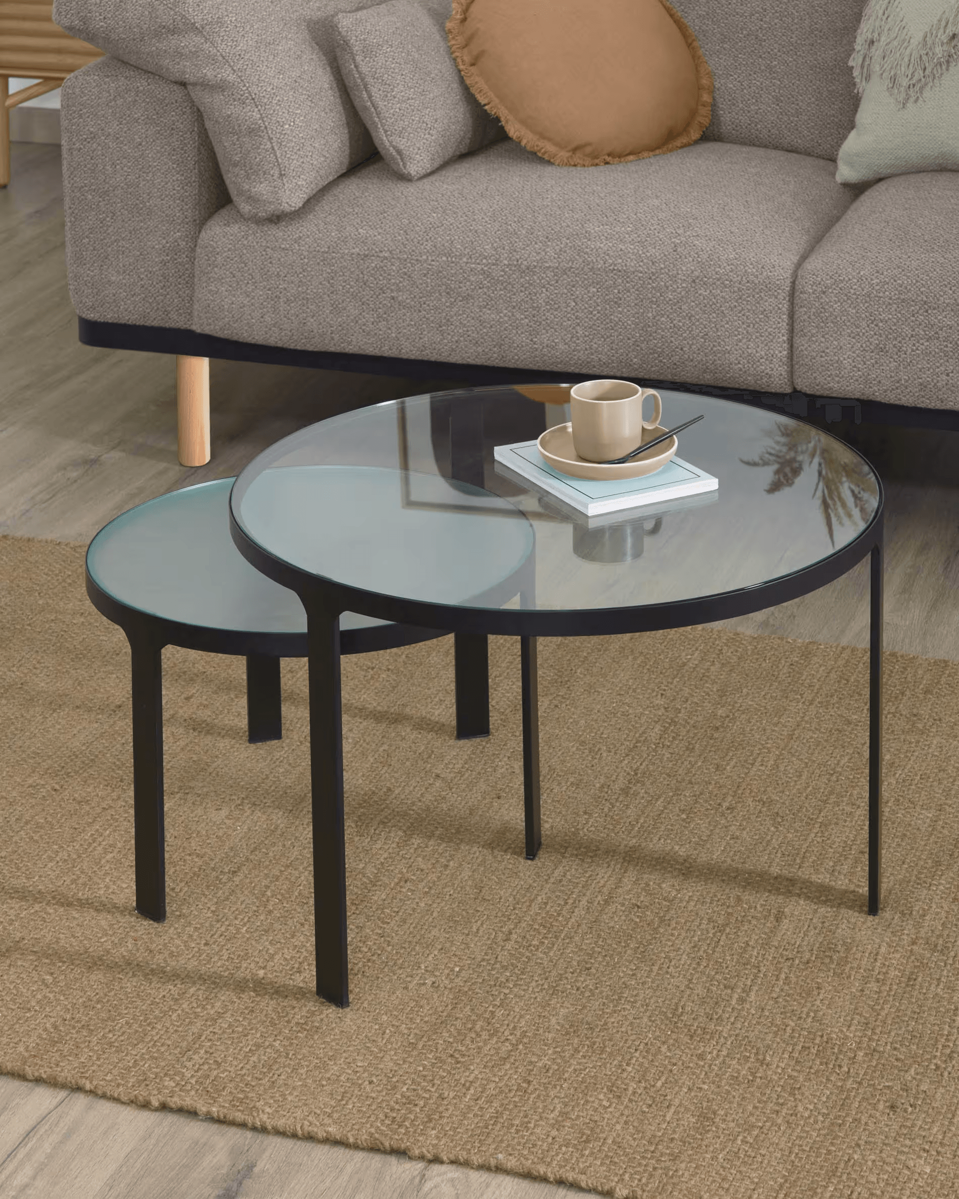 Zestaw stolików bocznych ONI szkło hartowane La Forma Eye on Design