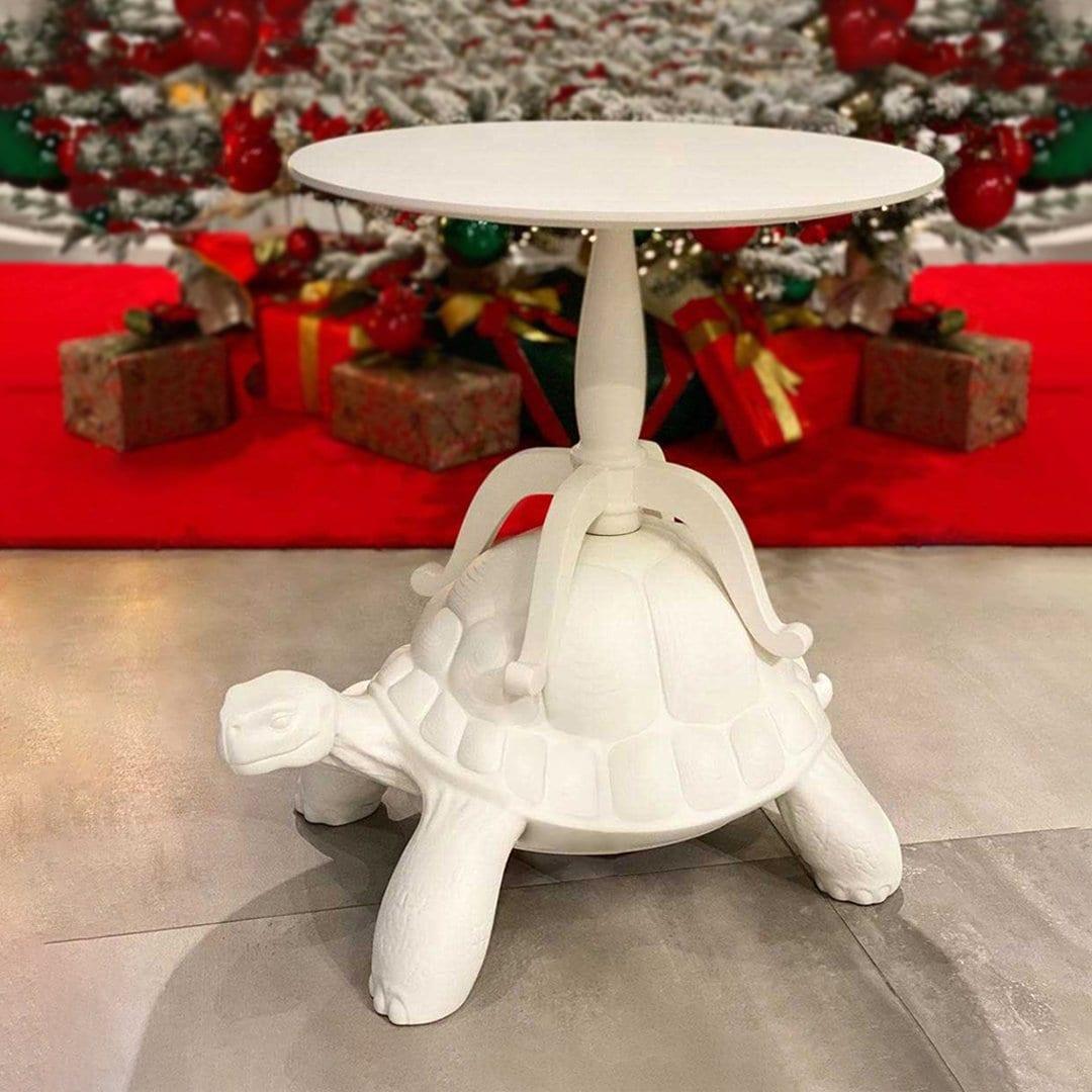 Stolik TURTLE CARRY biały Qeeboo Eye on Design