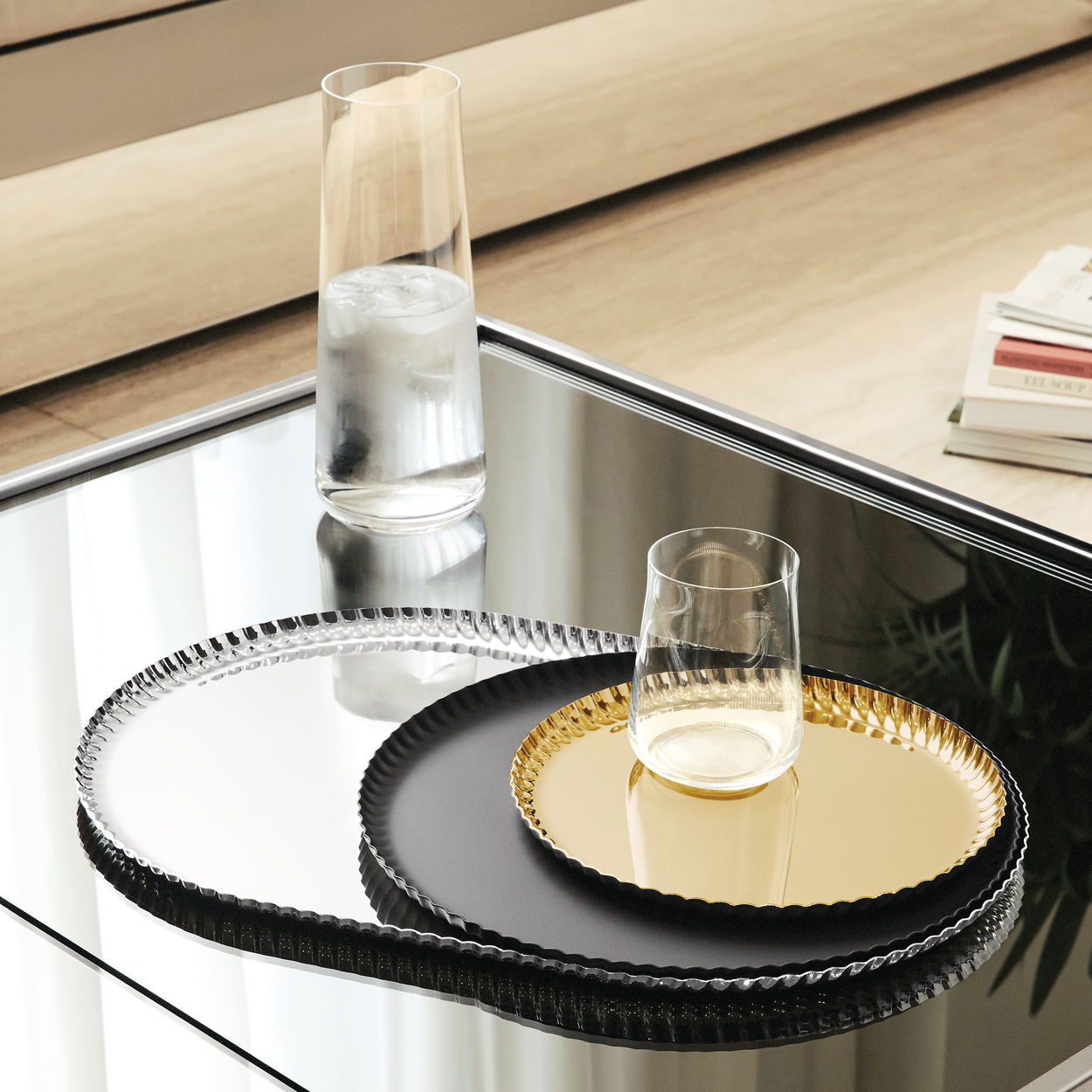 PLEATS Tray stainless steel
