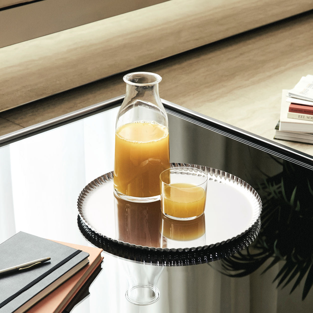 Round PLEATS Tray Stainless Steel