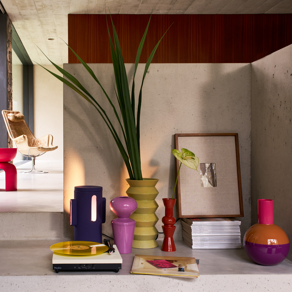 POUL vase red ceramic