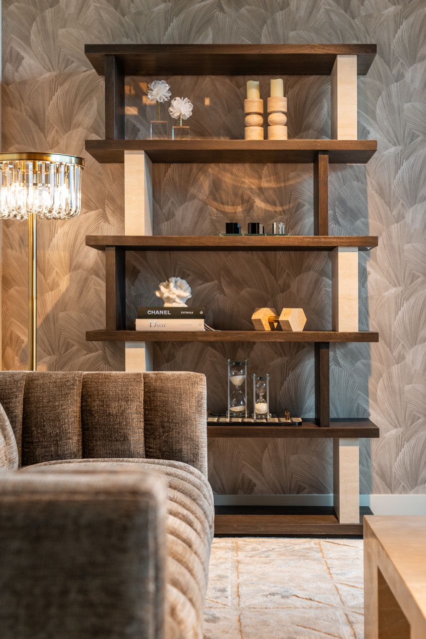 DAGMAR floor lamp glass with black base