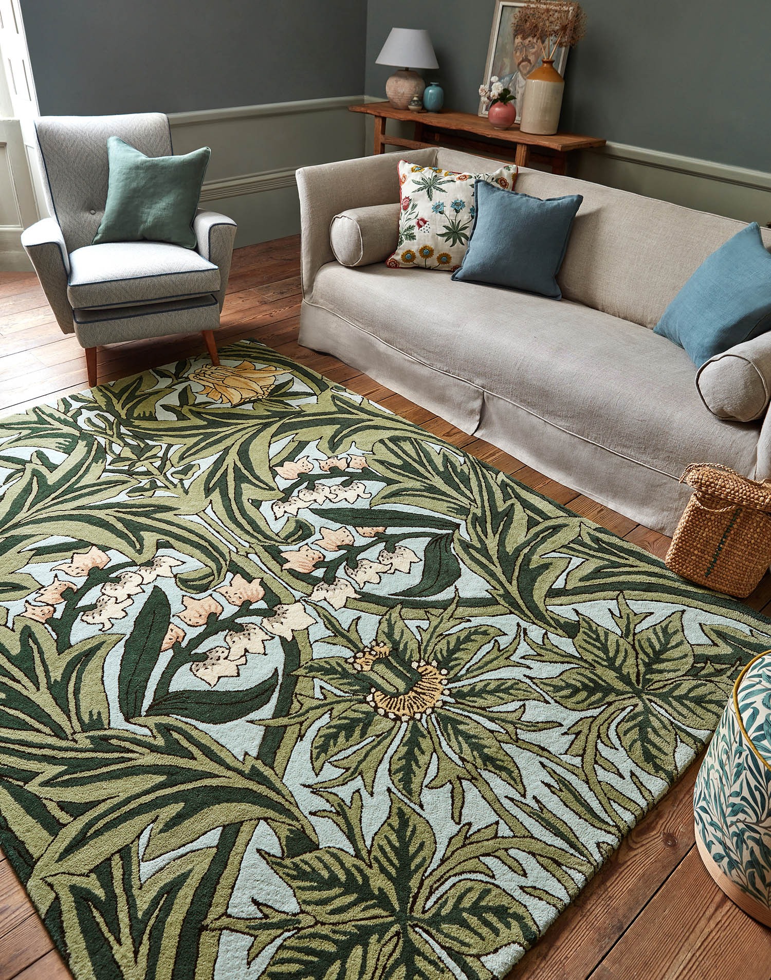 Carpet Morew - Bluebell Leafy Arbour Green