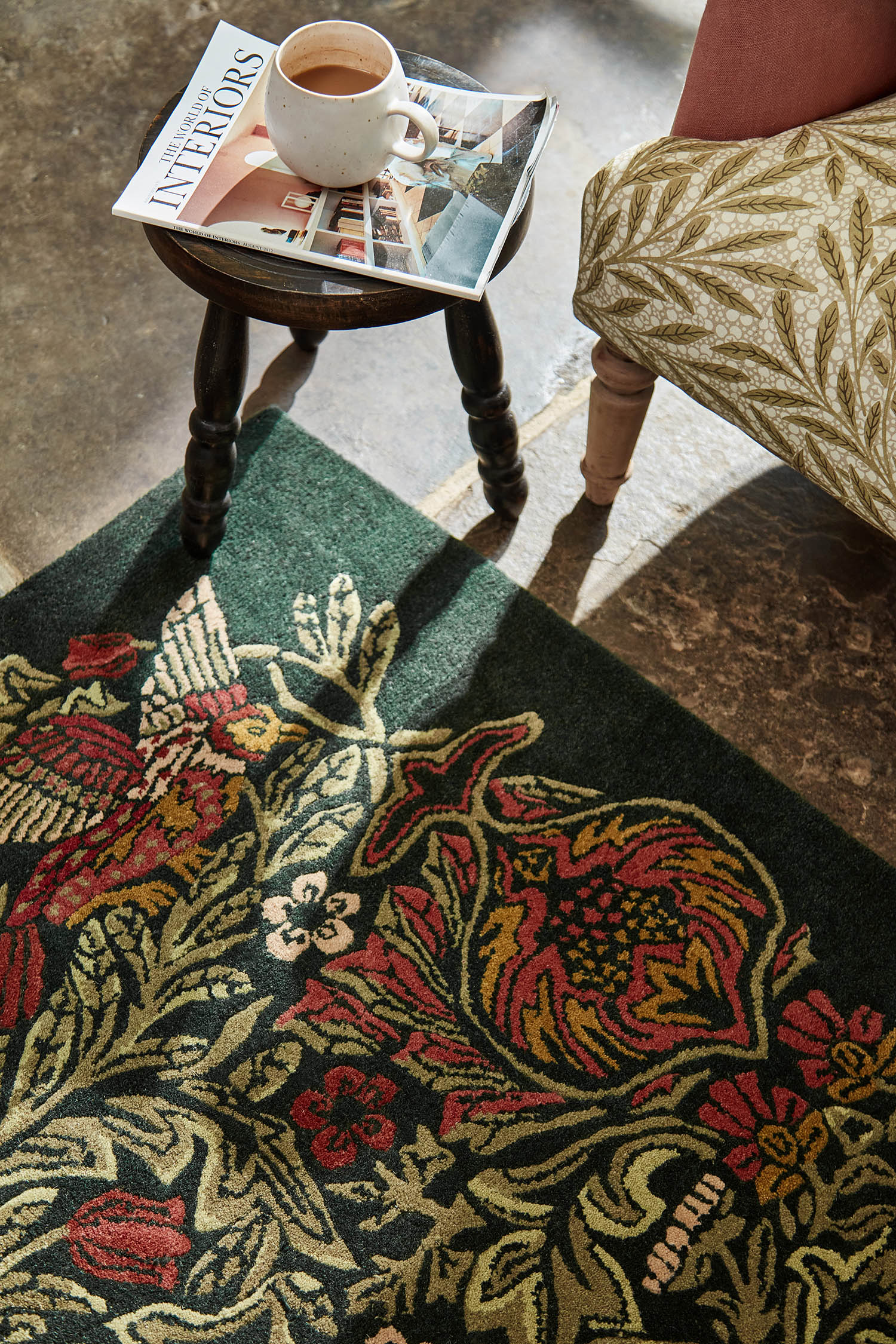 MOrew rug - Bird Trump green