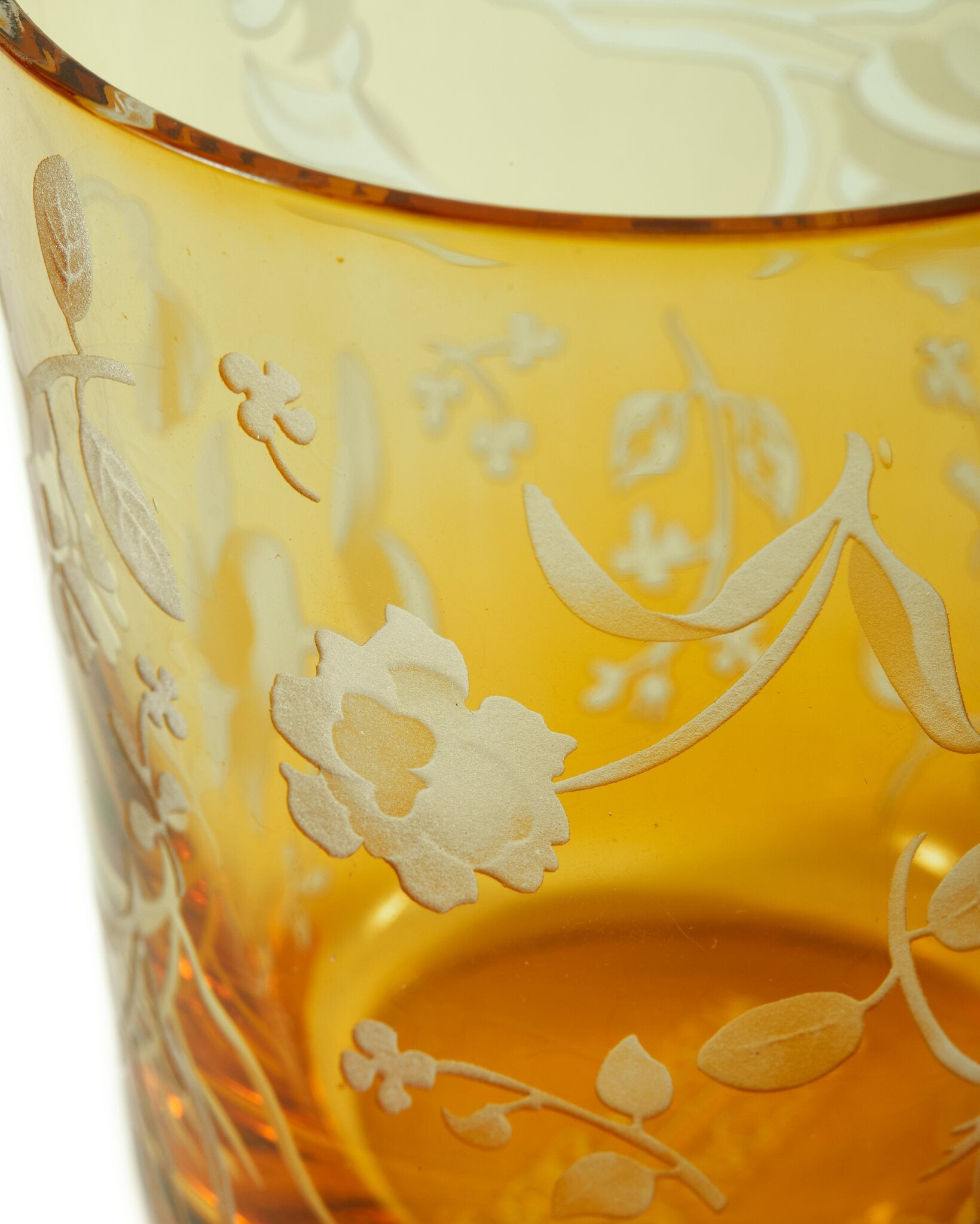 Set of SCATTERED FLOWERS Glasses in Yellow with Sandblasted Pattern