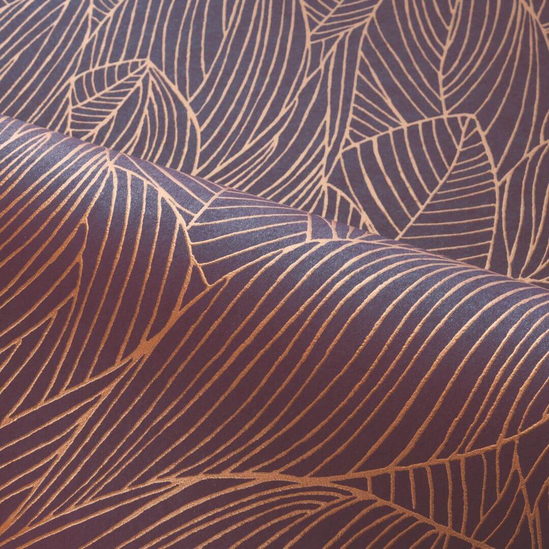 Non-woven wallpaper with a plant motif HOSTA - PURPLE/BRONZE purple with bronze