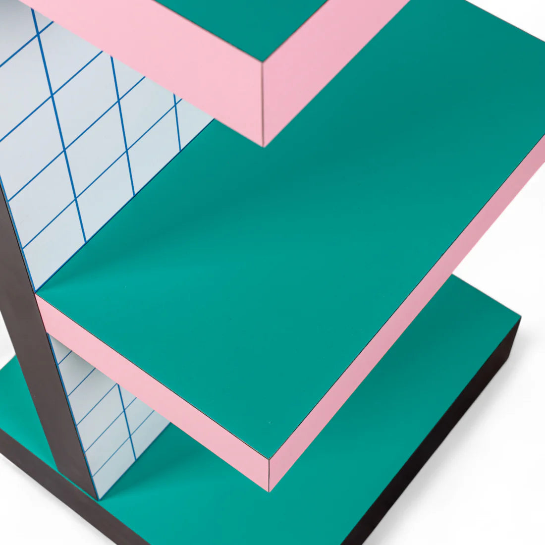 SUPERSHELF BLUE GRID white with pink and green
