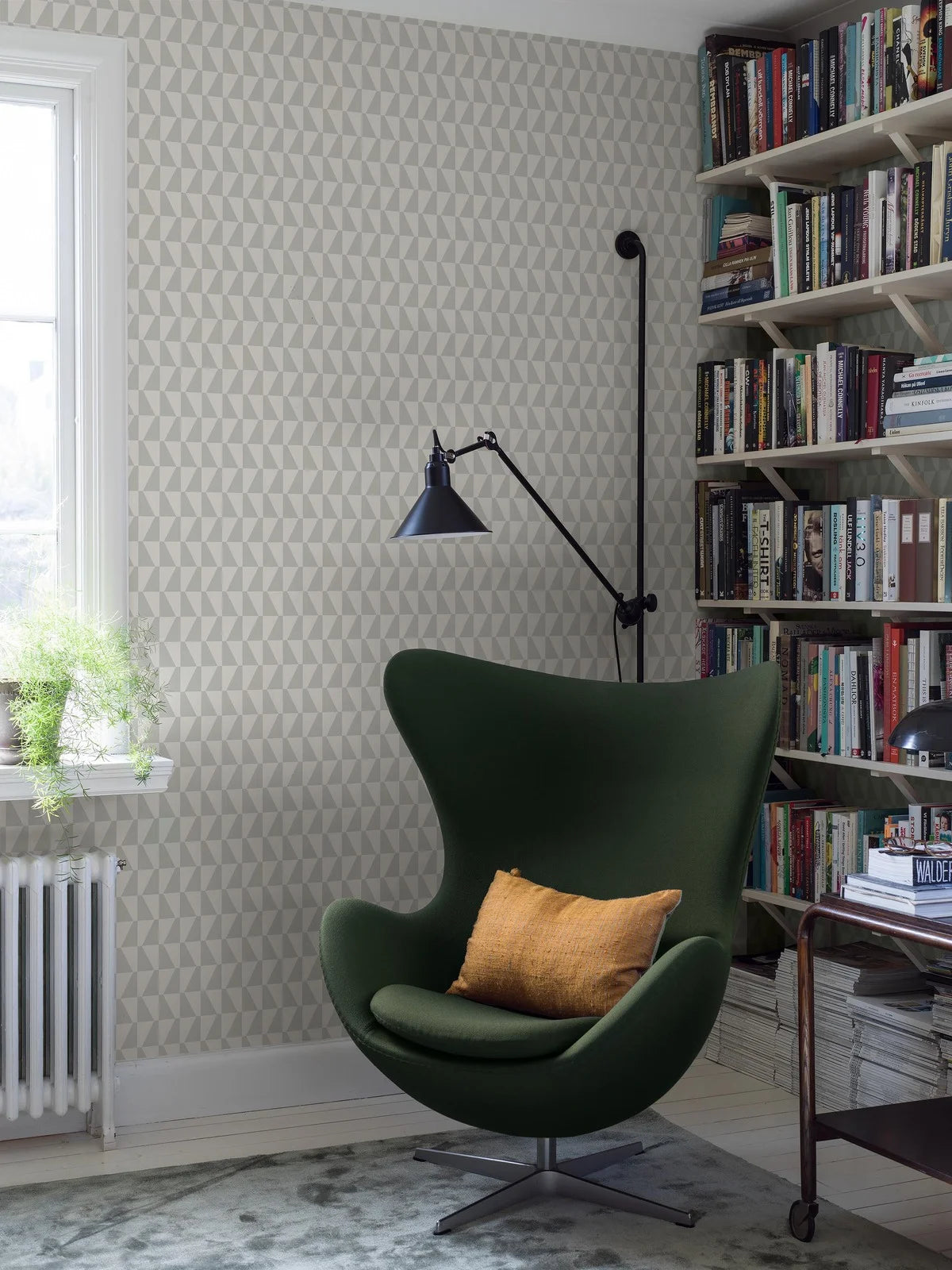 Non-woven paper wallpaper with a geometric TRAPEZE pattern in green and white