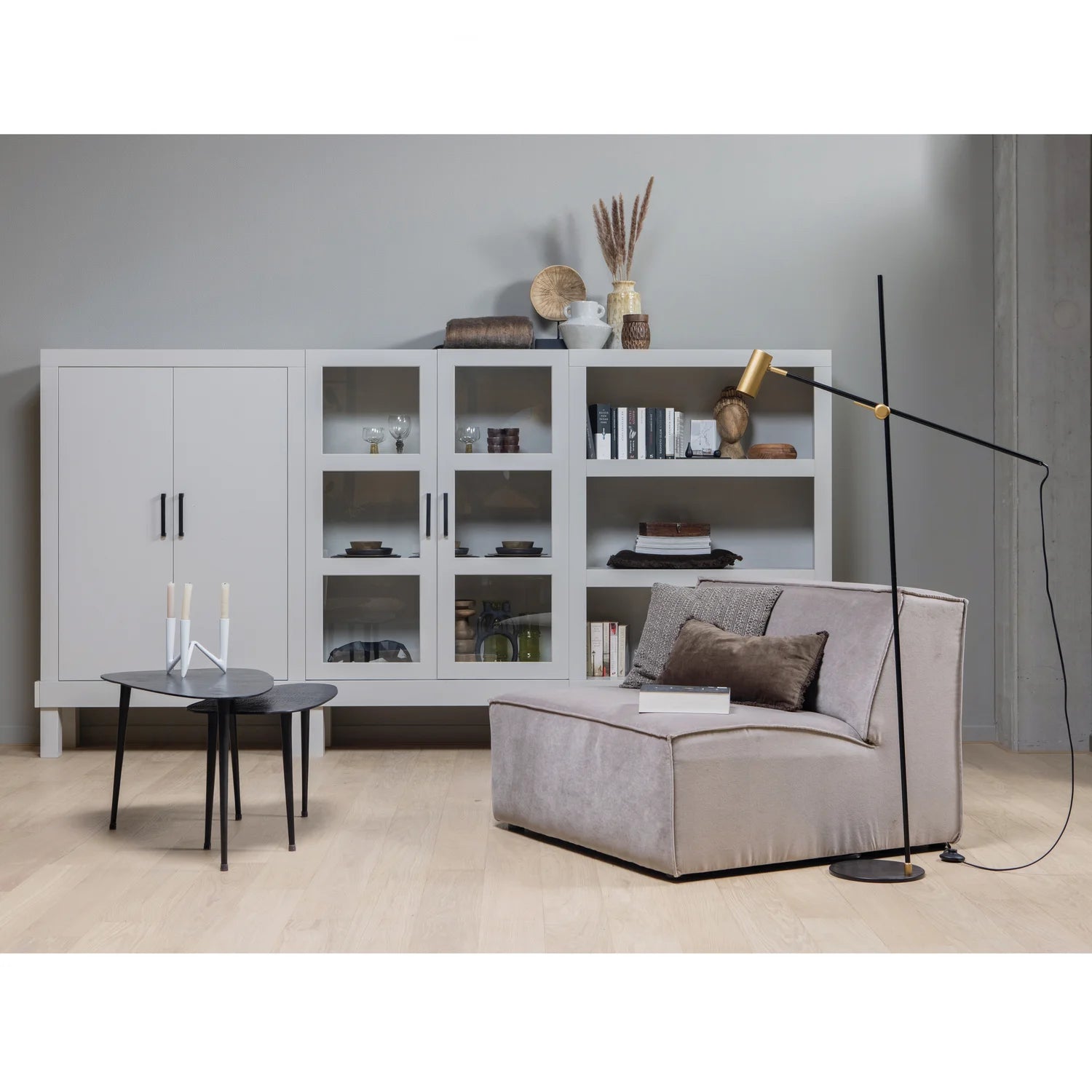 A set of coffee tables Triangle Black