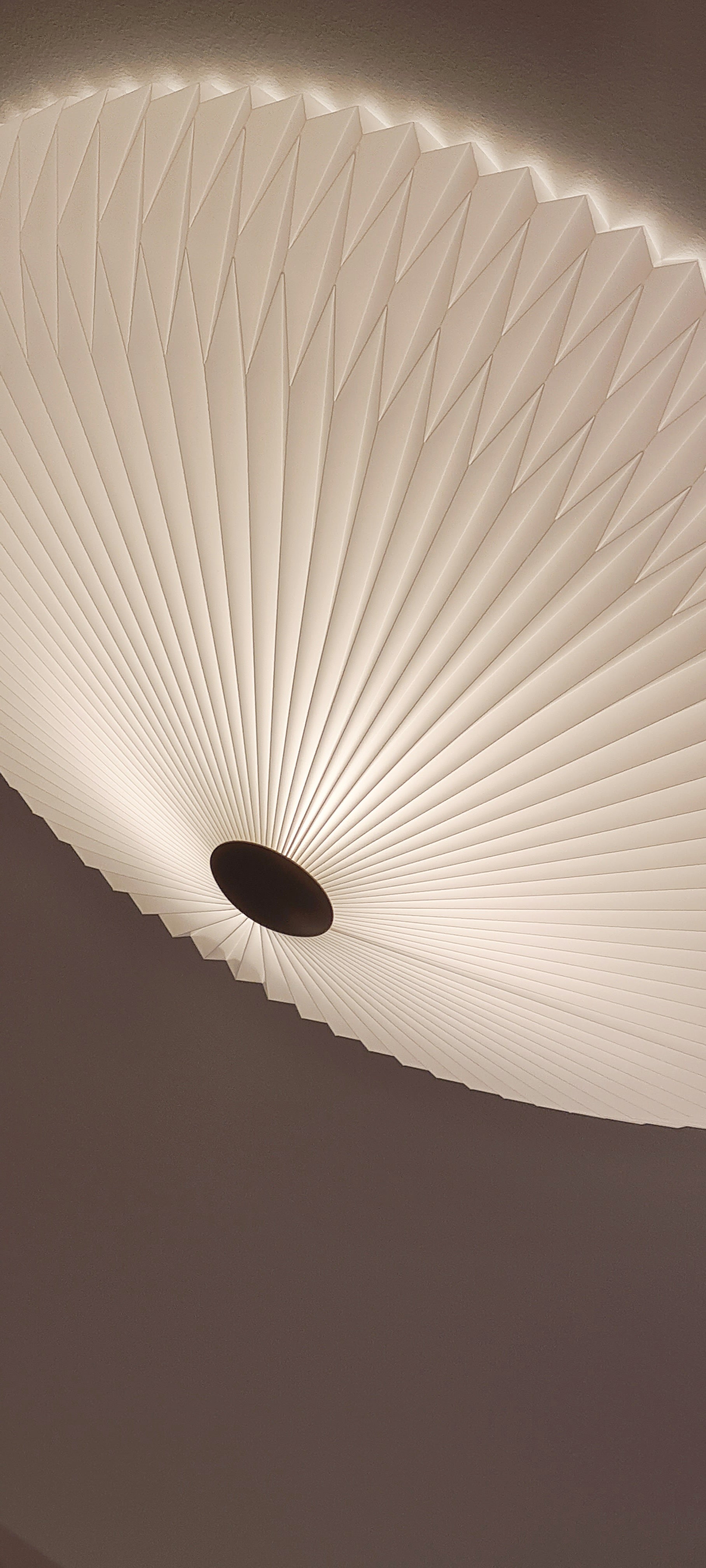 Plafon MODEL 23 weiß mit Messing