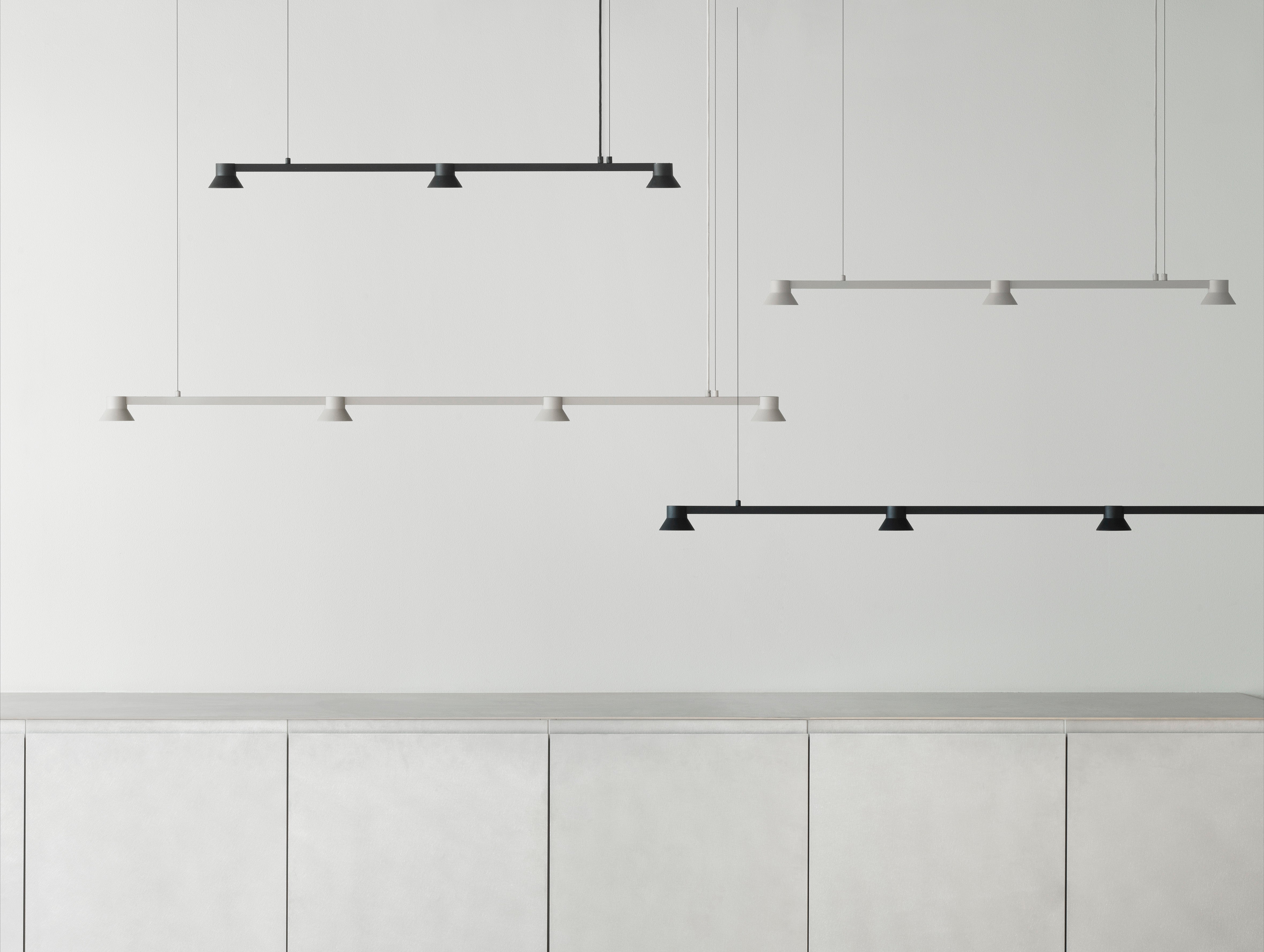 HAT technische Lampe warmgrau