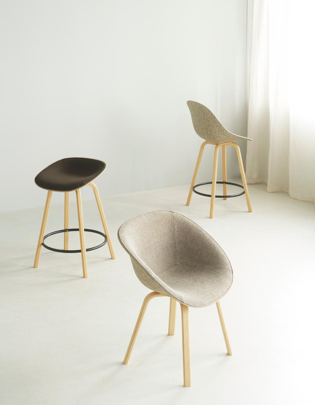 Upholstered chair Armchair Green Mat with beech plywood