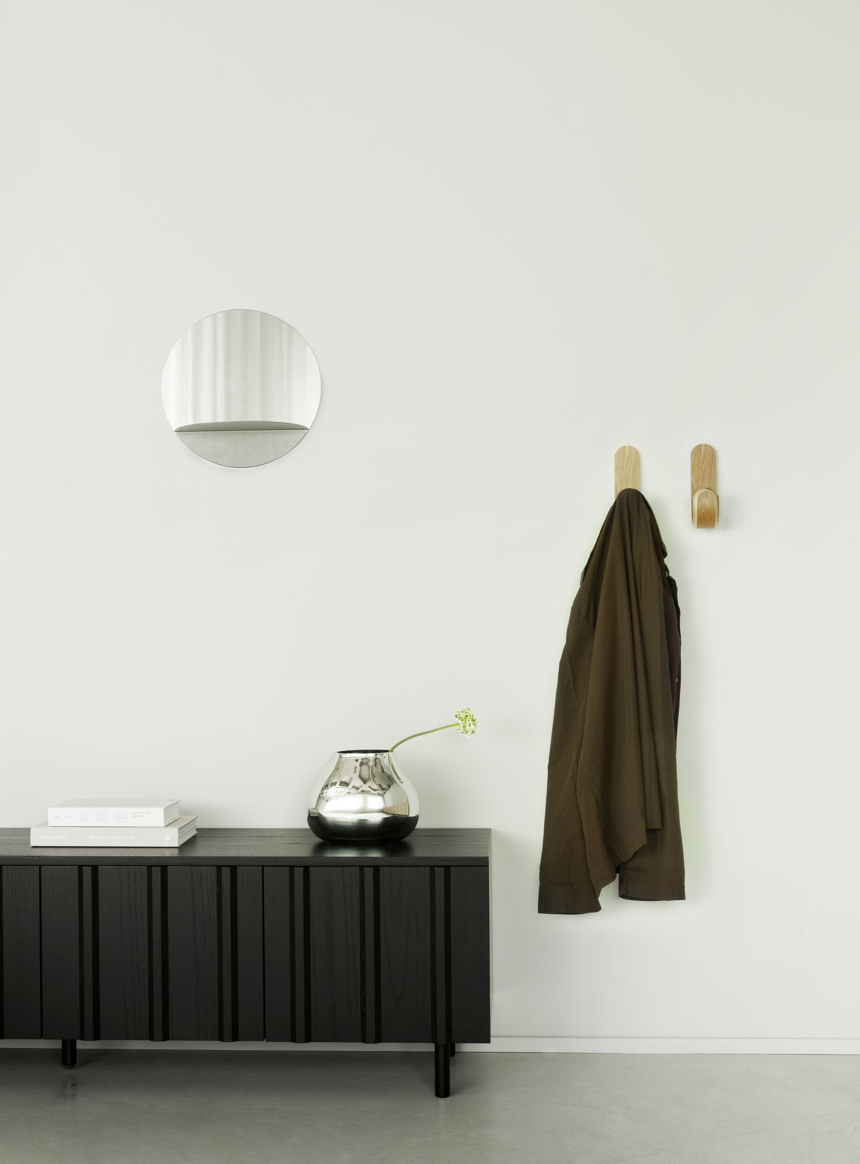 HORIZON ROUND gray round mirror with shelf