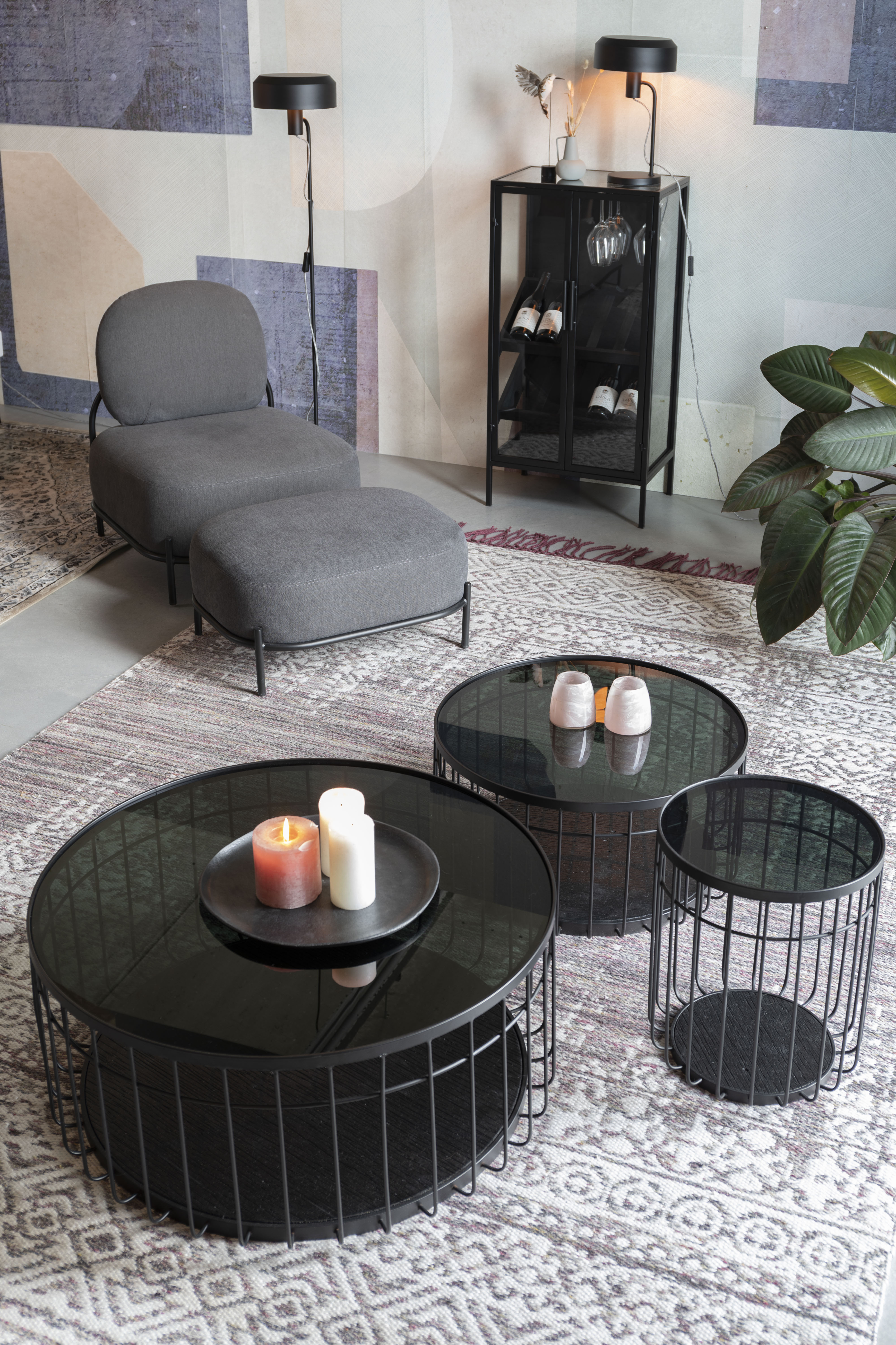 Coffee table lance black