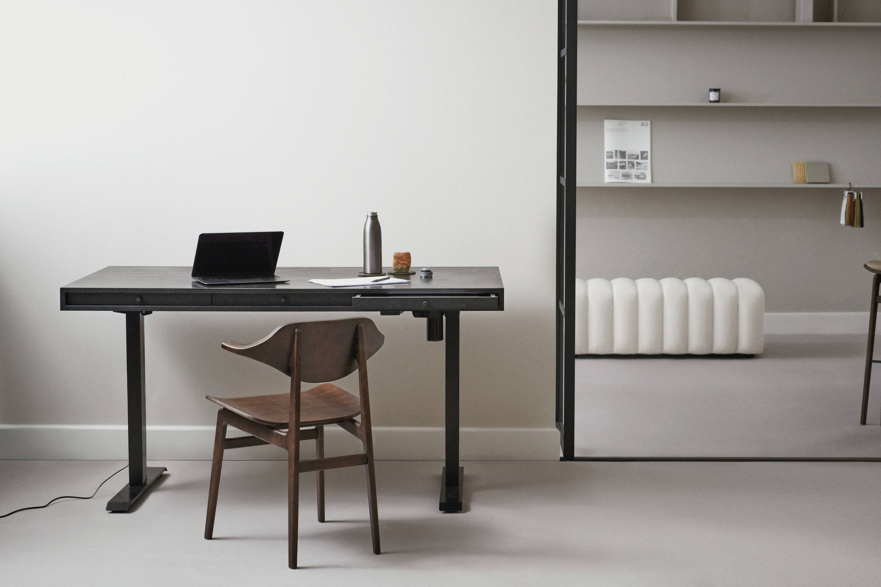 Adjustable Desk JFK Black Ash Wood