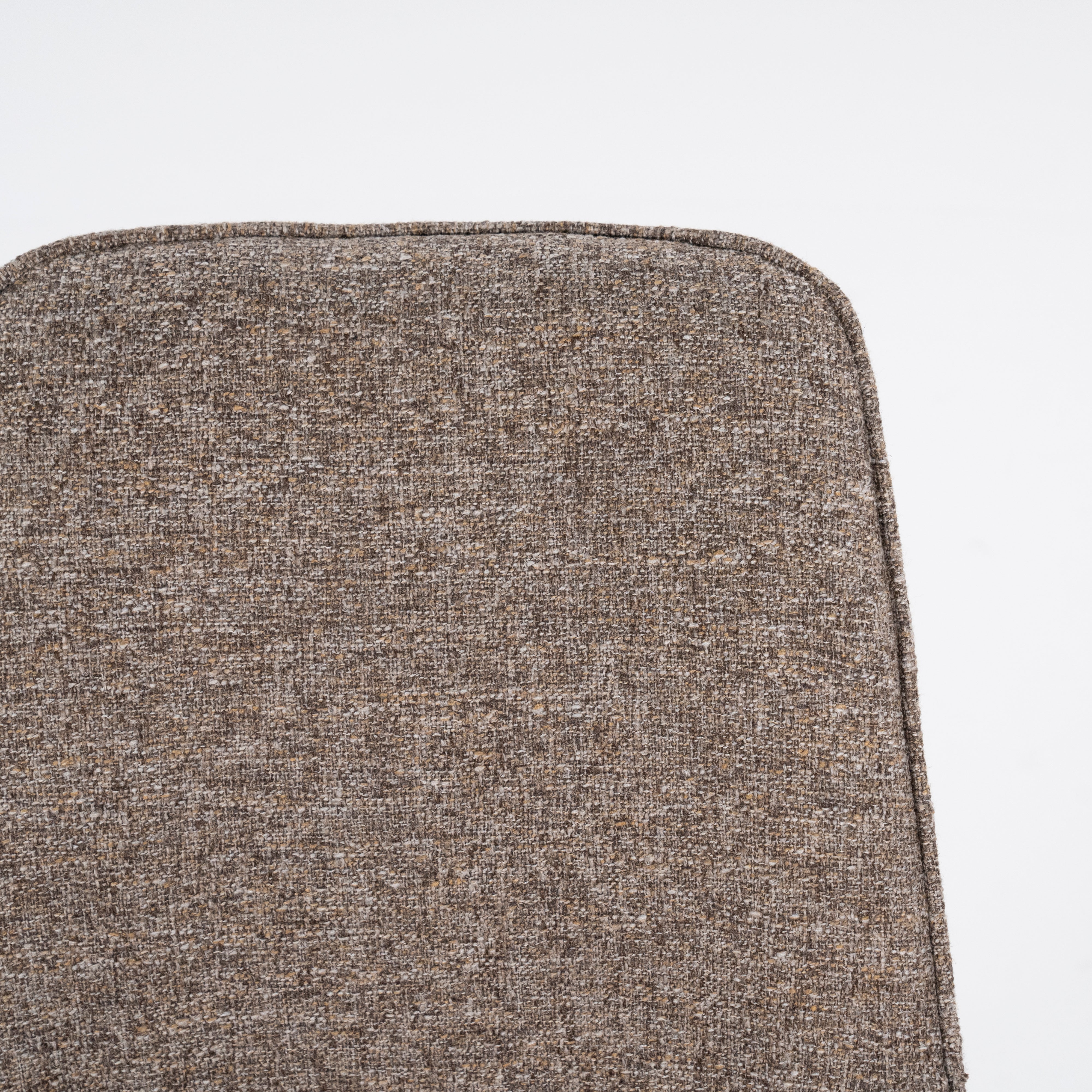 BASE chair brown