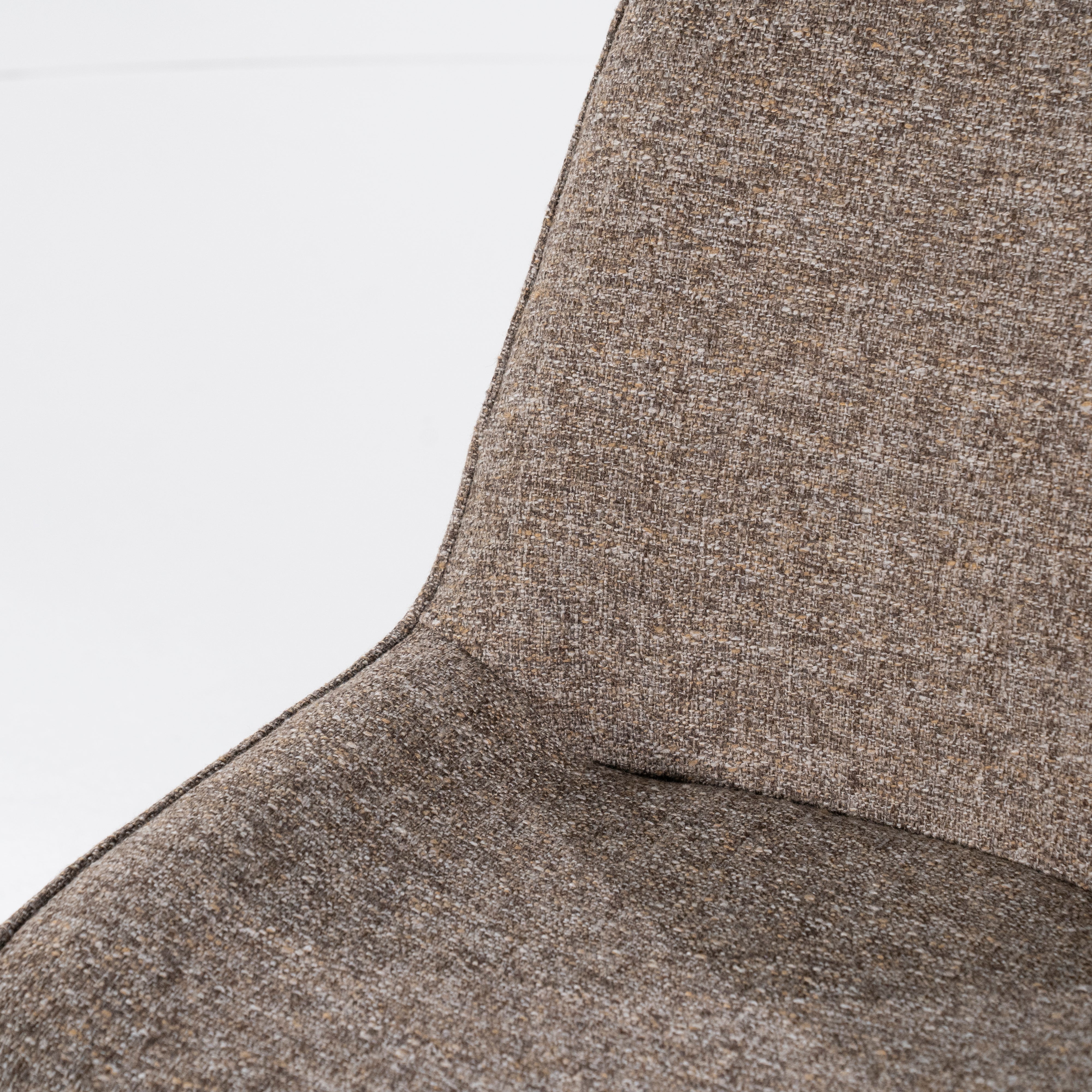 BASE chair brown
