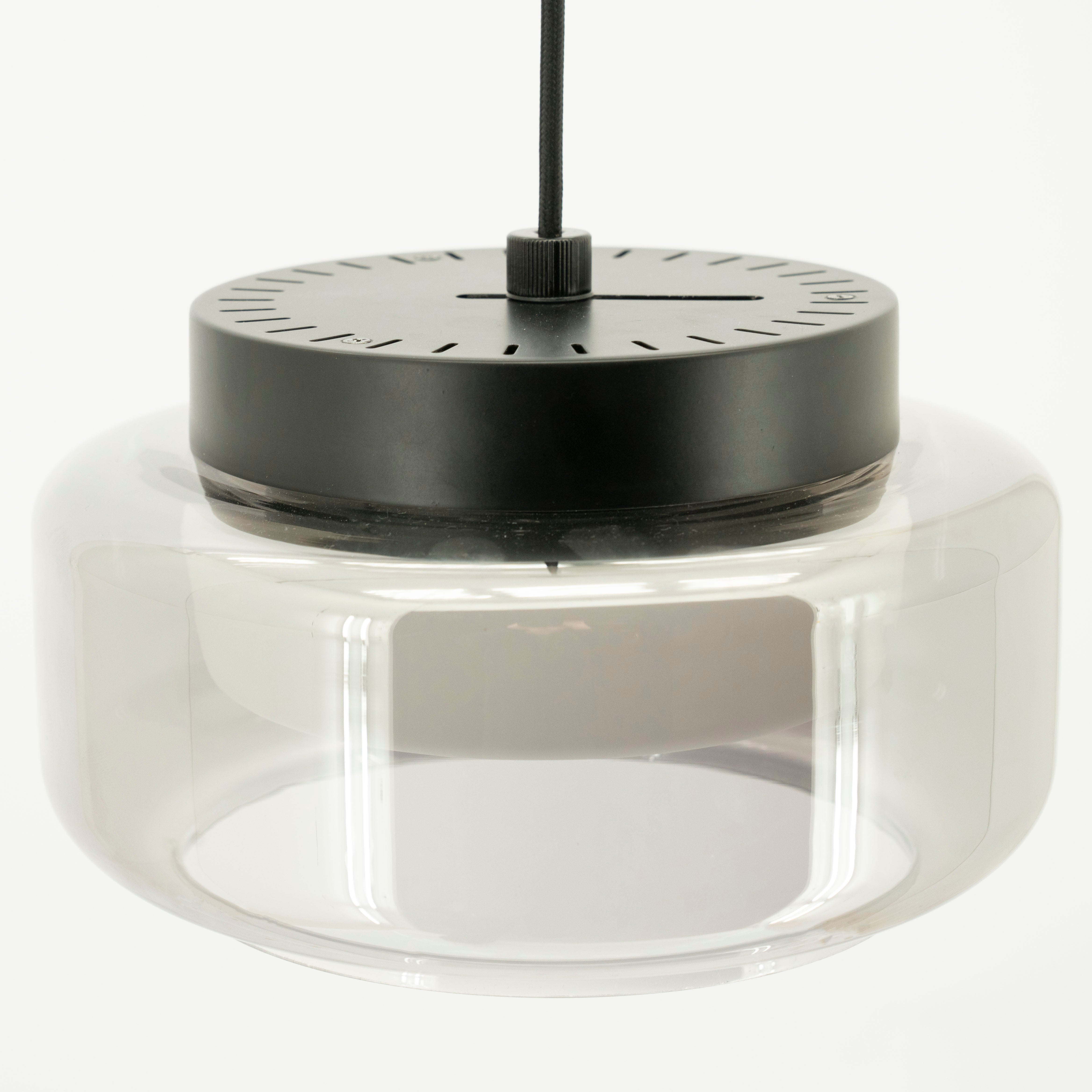 Pendelleuchte PIVOT aus Glas