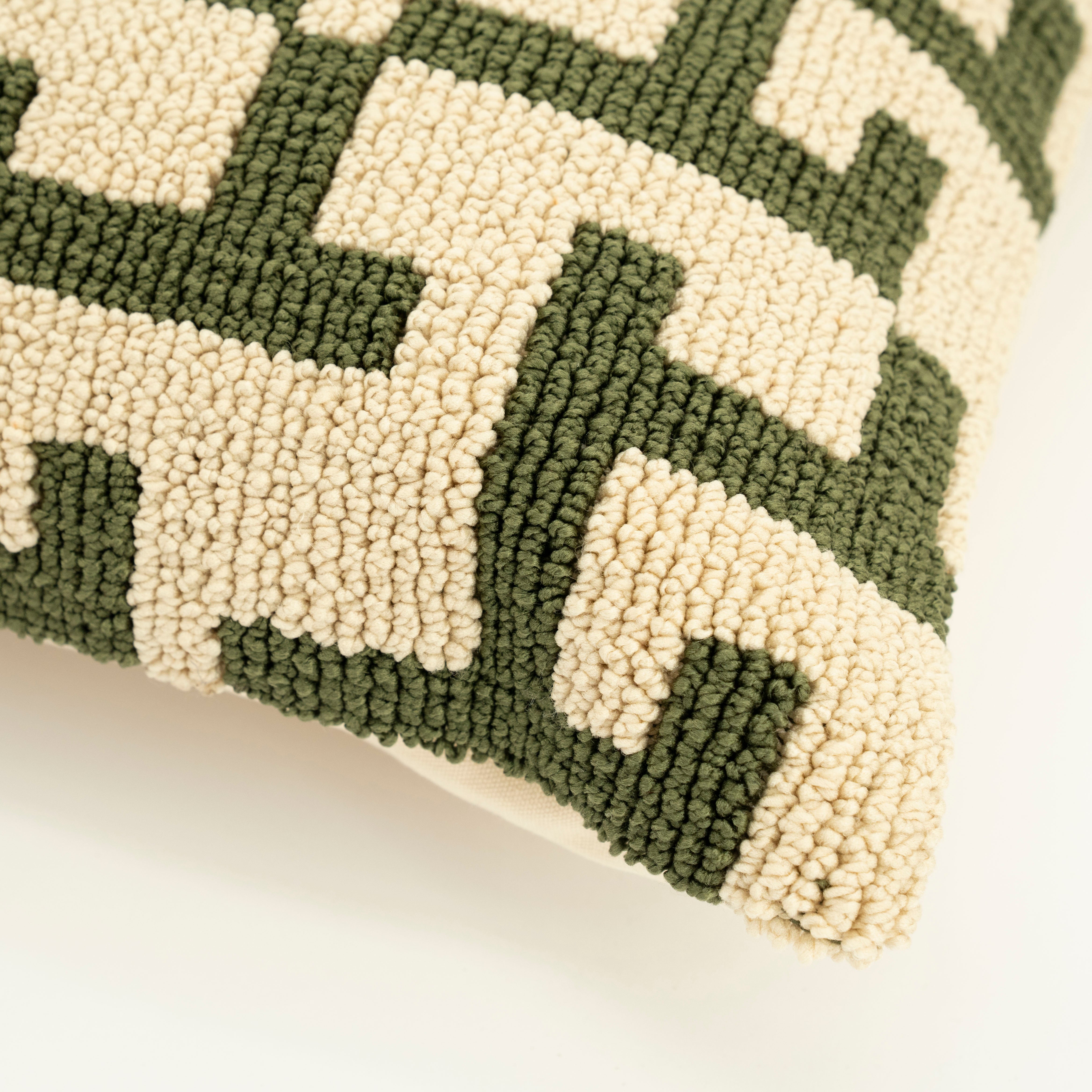 ZIGGY pillow green with beige
