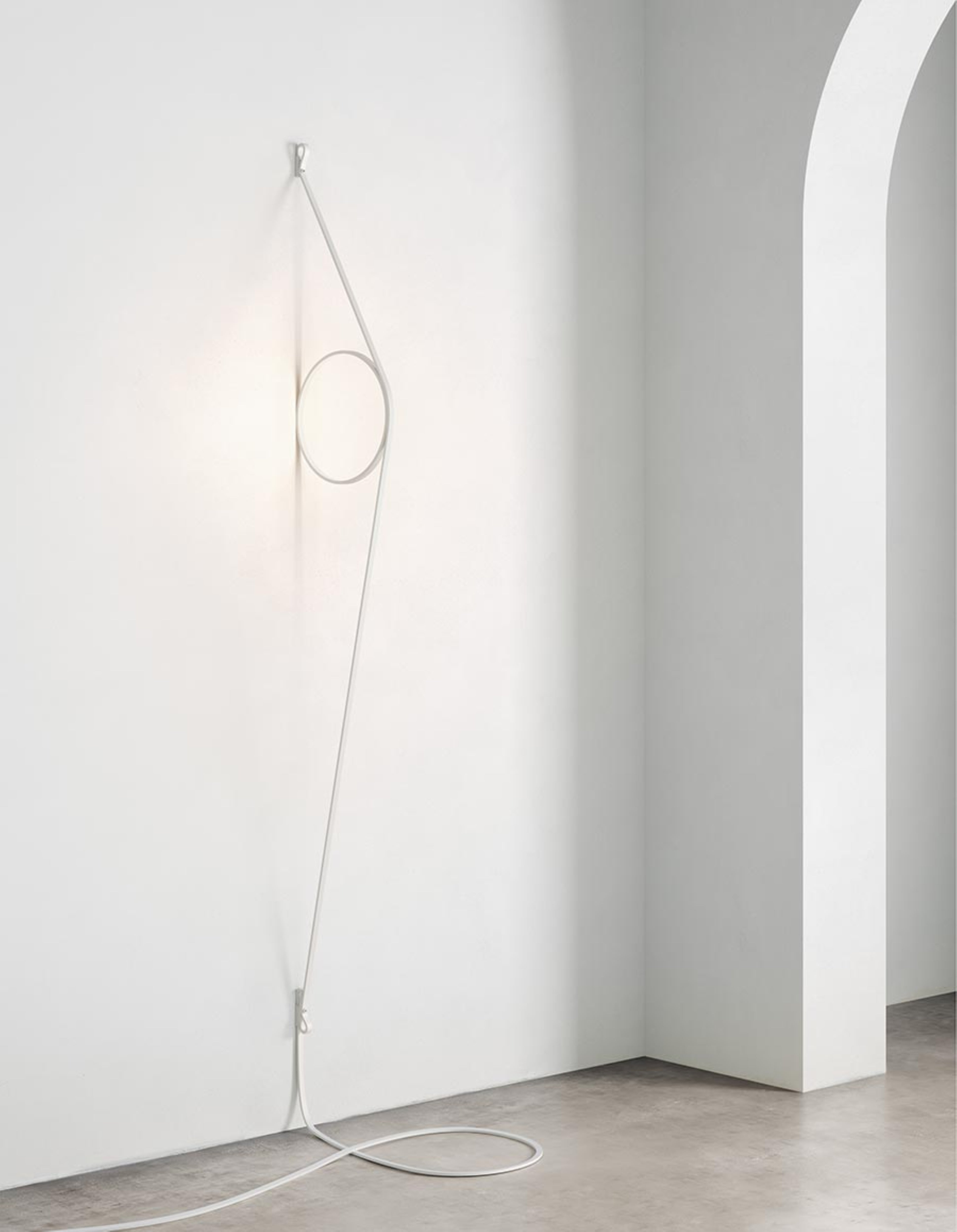 WIRERING Gray Wall Lamp with White