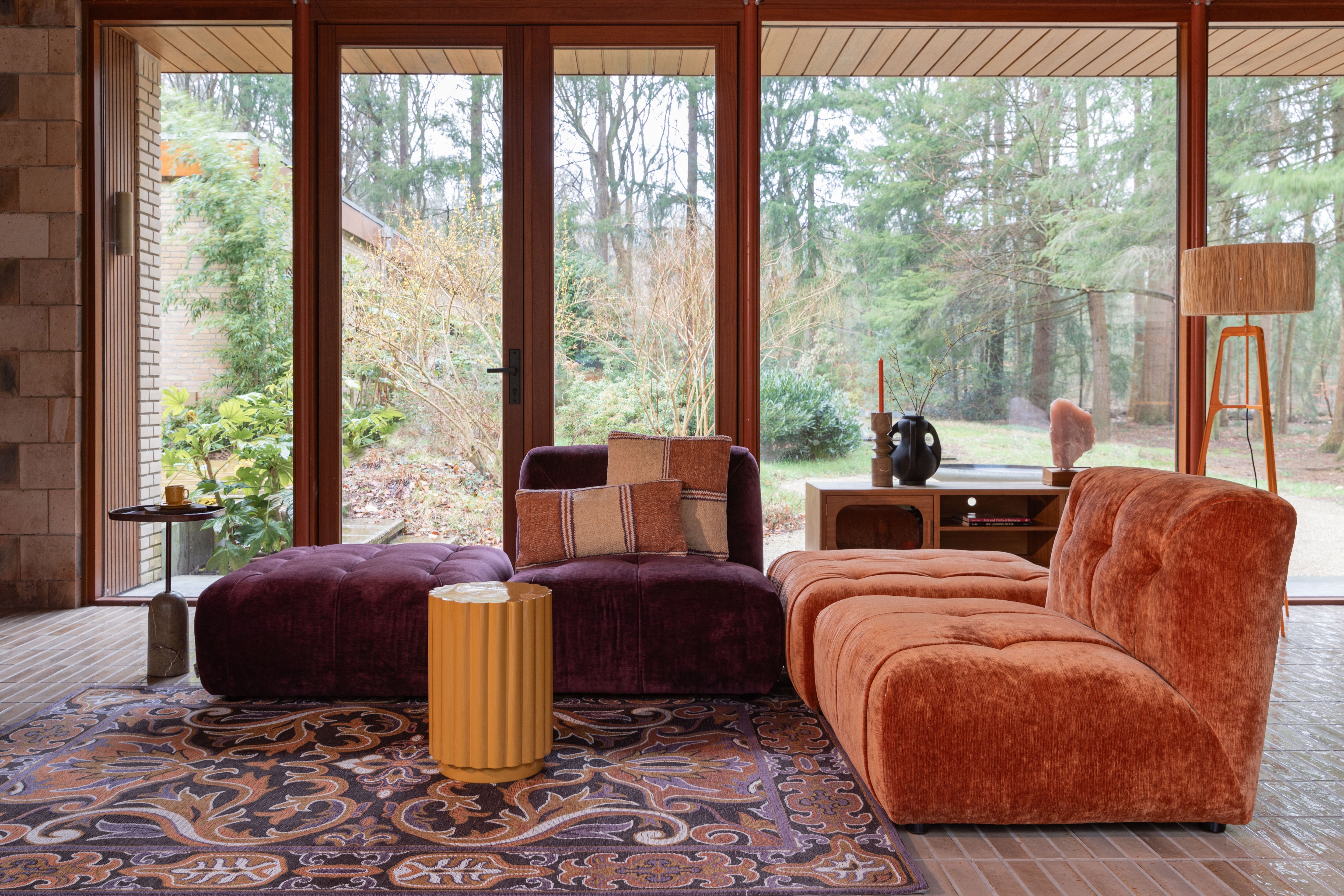 GIADA plum velvet pouf