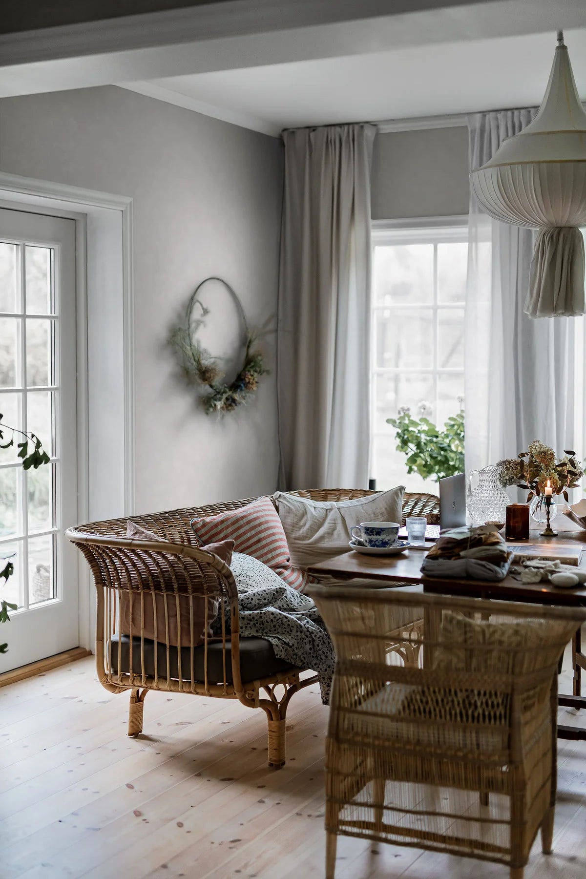 Painter's Wall Gypsum Imitation Wallpaper Light Gray