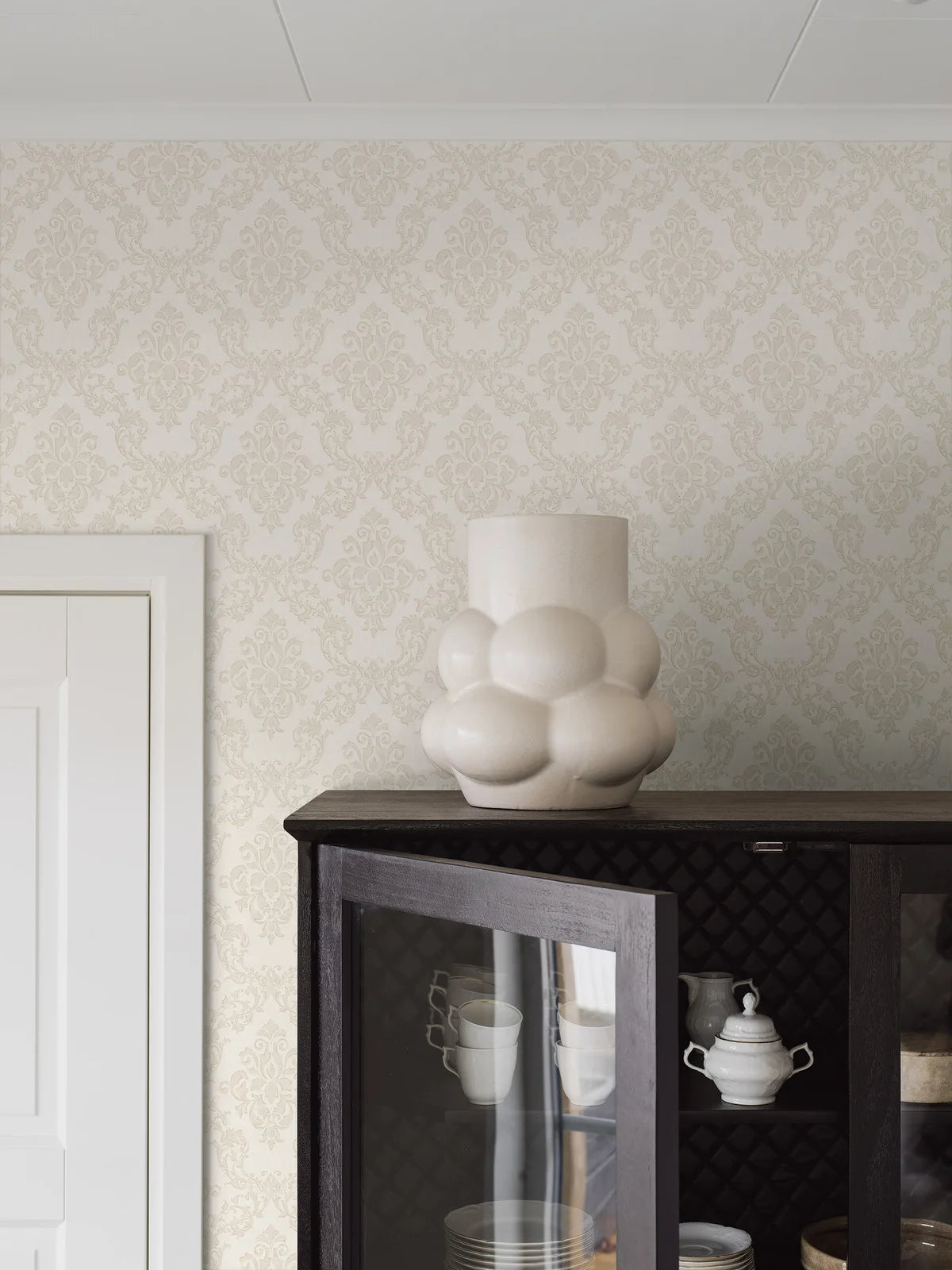 Non-woven paper wallpaper with medallions OTTILIA white with beige