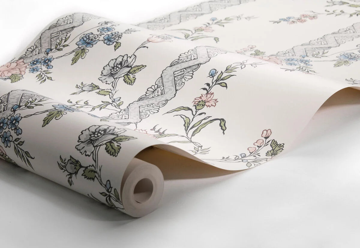 Striped wallpaper with a floral pattern SLOTTSTEATERN white with gray