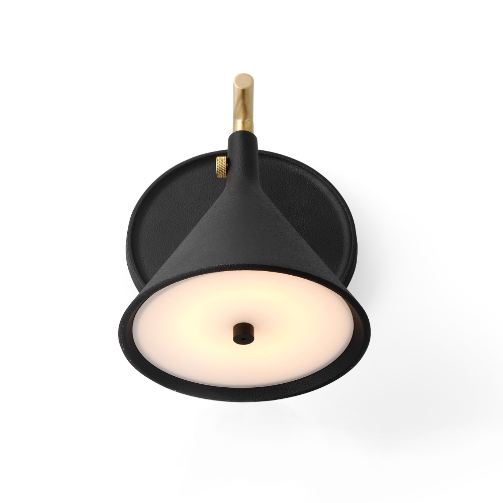 CAST SCOUCE schwarze Wandleuchte
