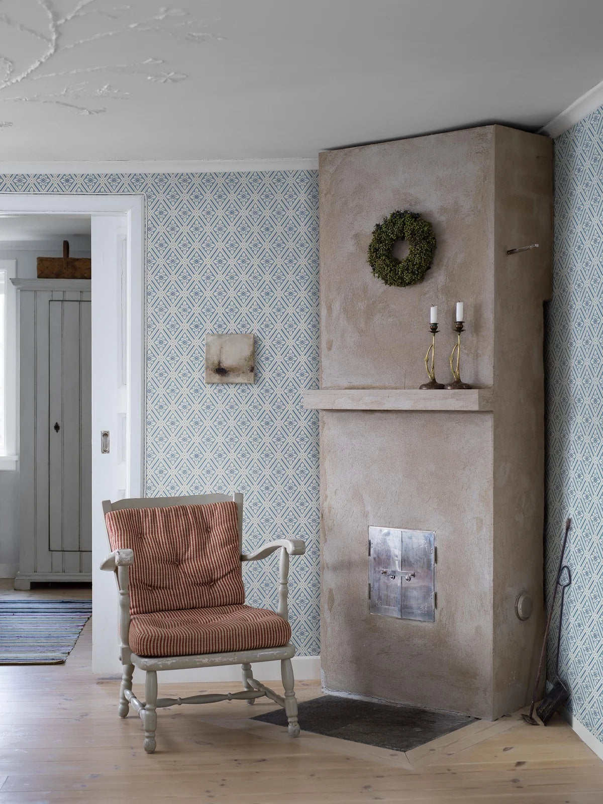 Non-woven paper wallpaper with geometric pattern ESTER blue