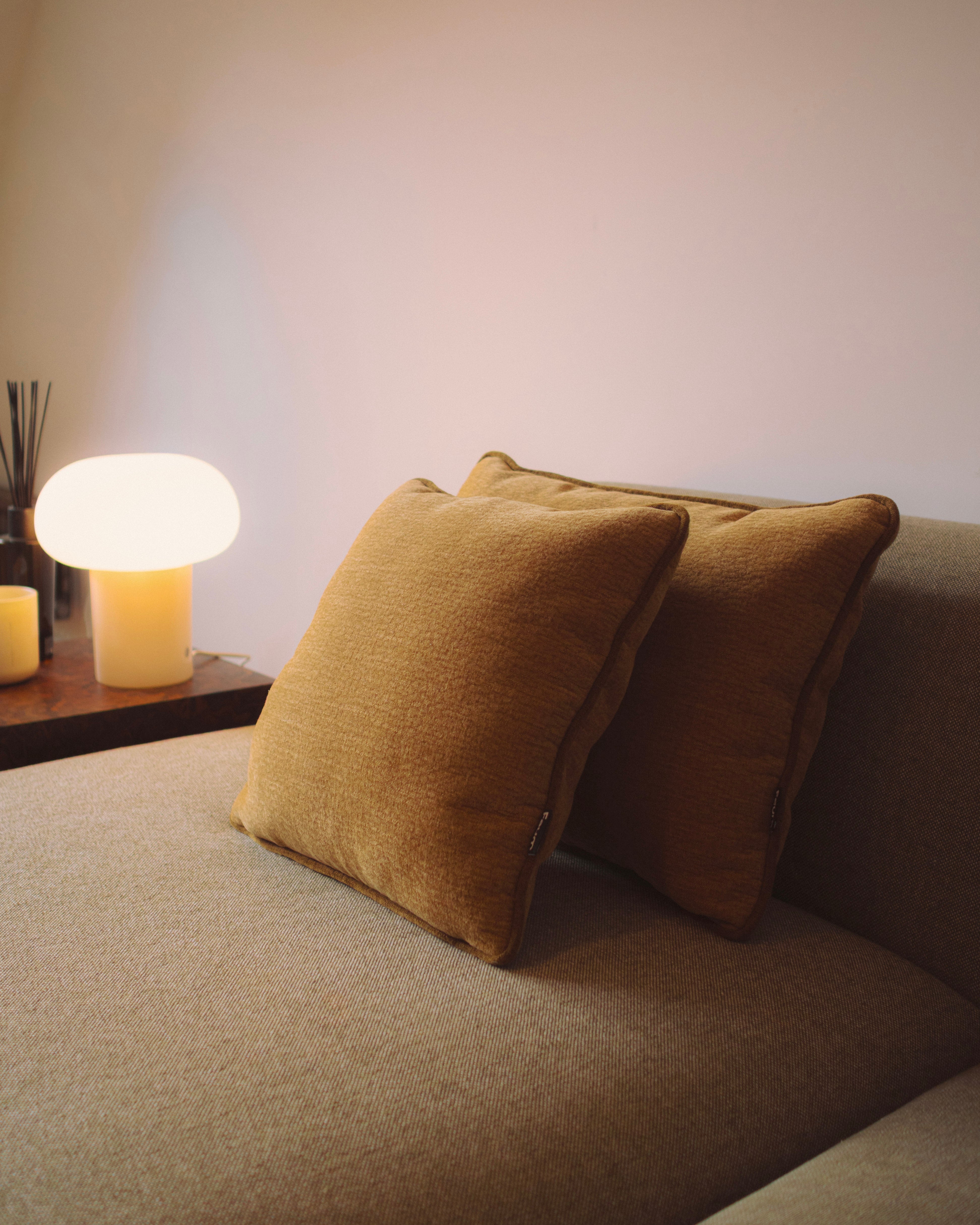 Miu Cushion – 35 x 35 cm