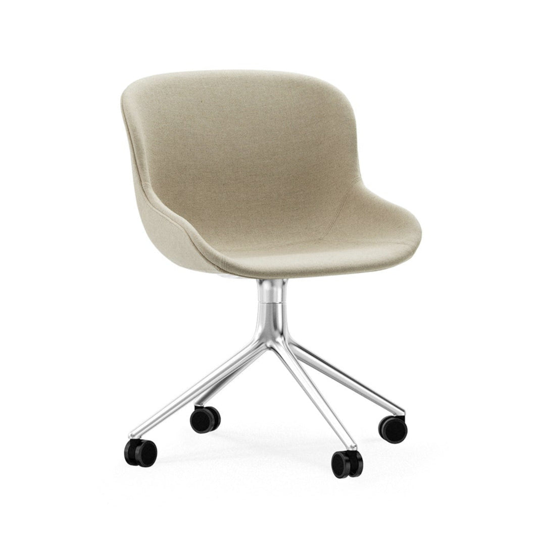 Hyg 4W Upholstered Office chair with an aluminum base