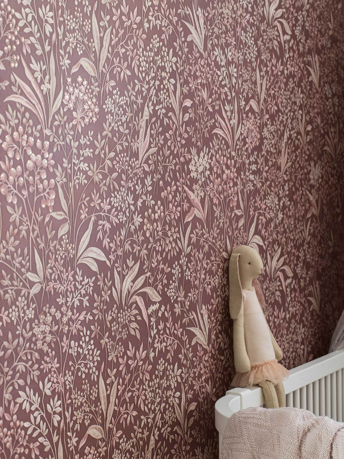 Non-woven paper wallpaper with a botanical pattern NOCTURNE burgundy