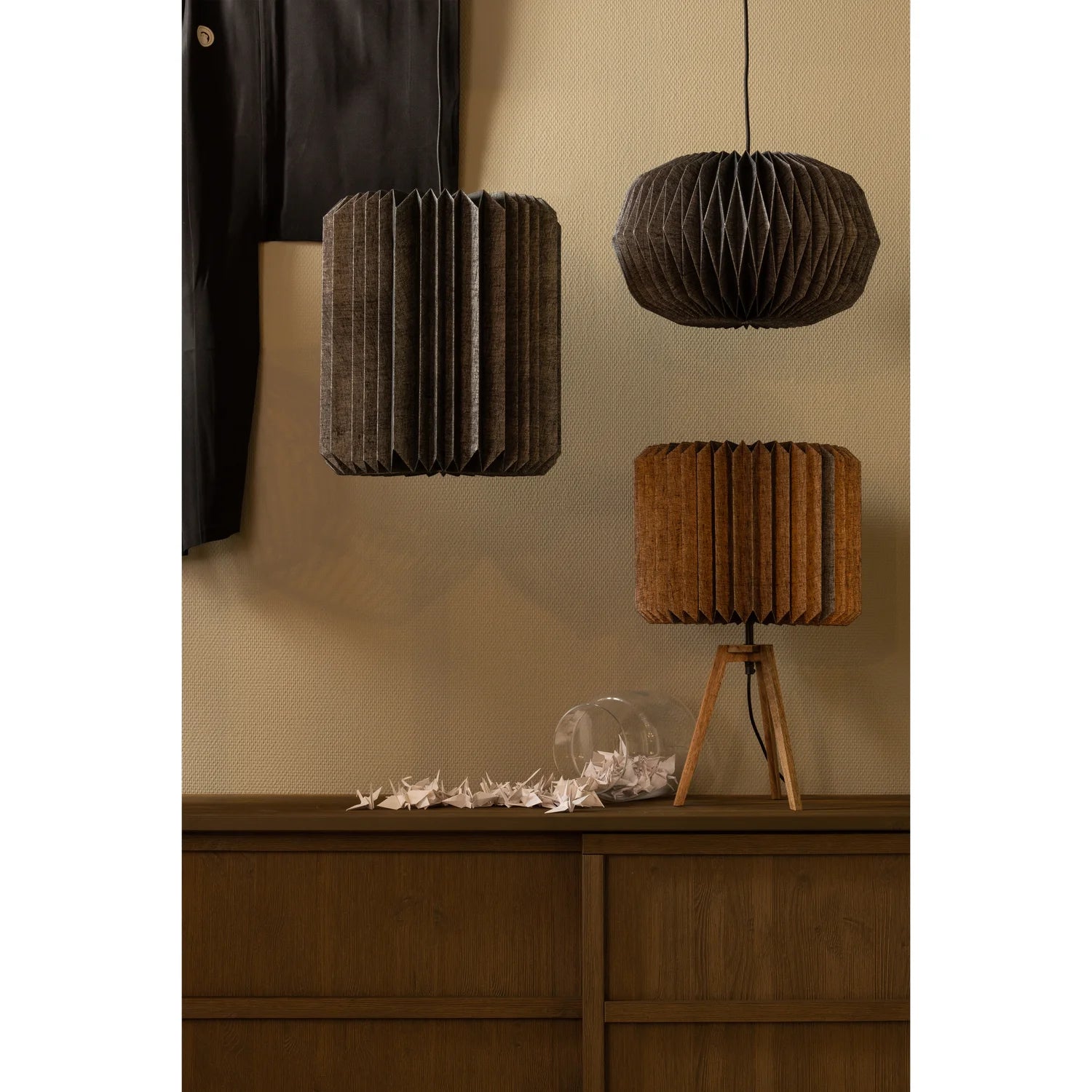 Globe Hanging Lamp Schwarzes Papier