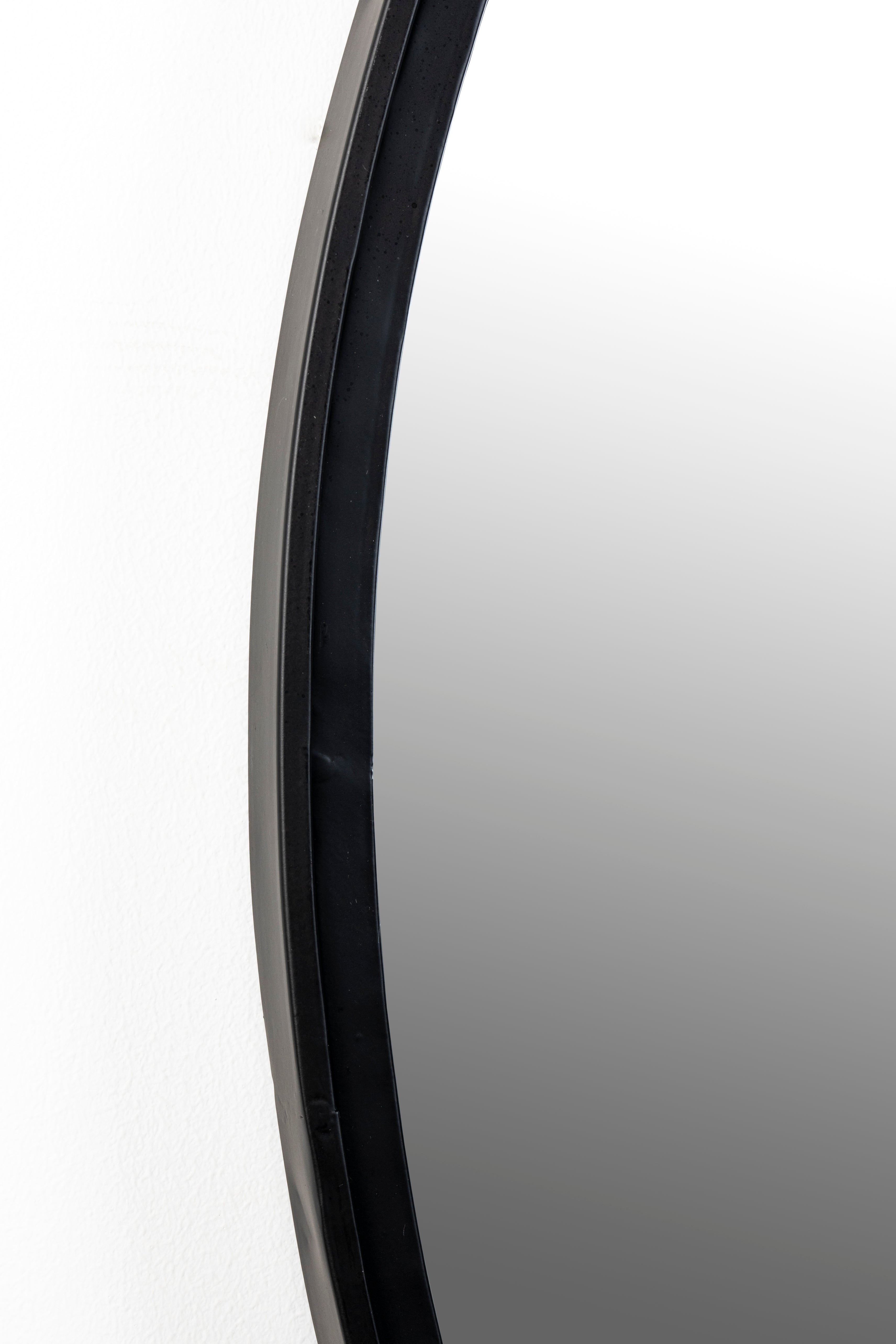 MATZ OVAL black mirror