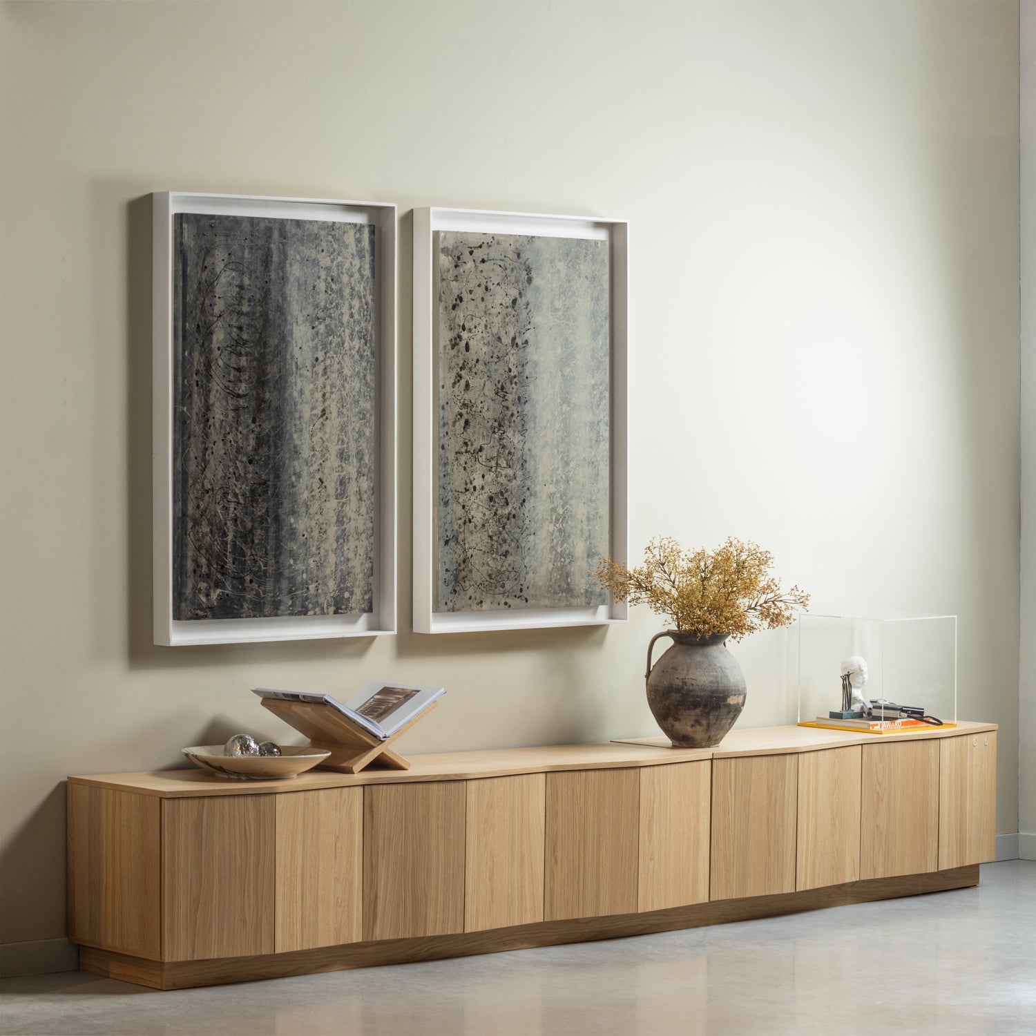 Book stand Jet oak wood