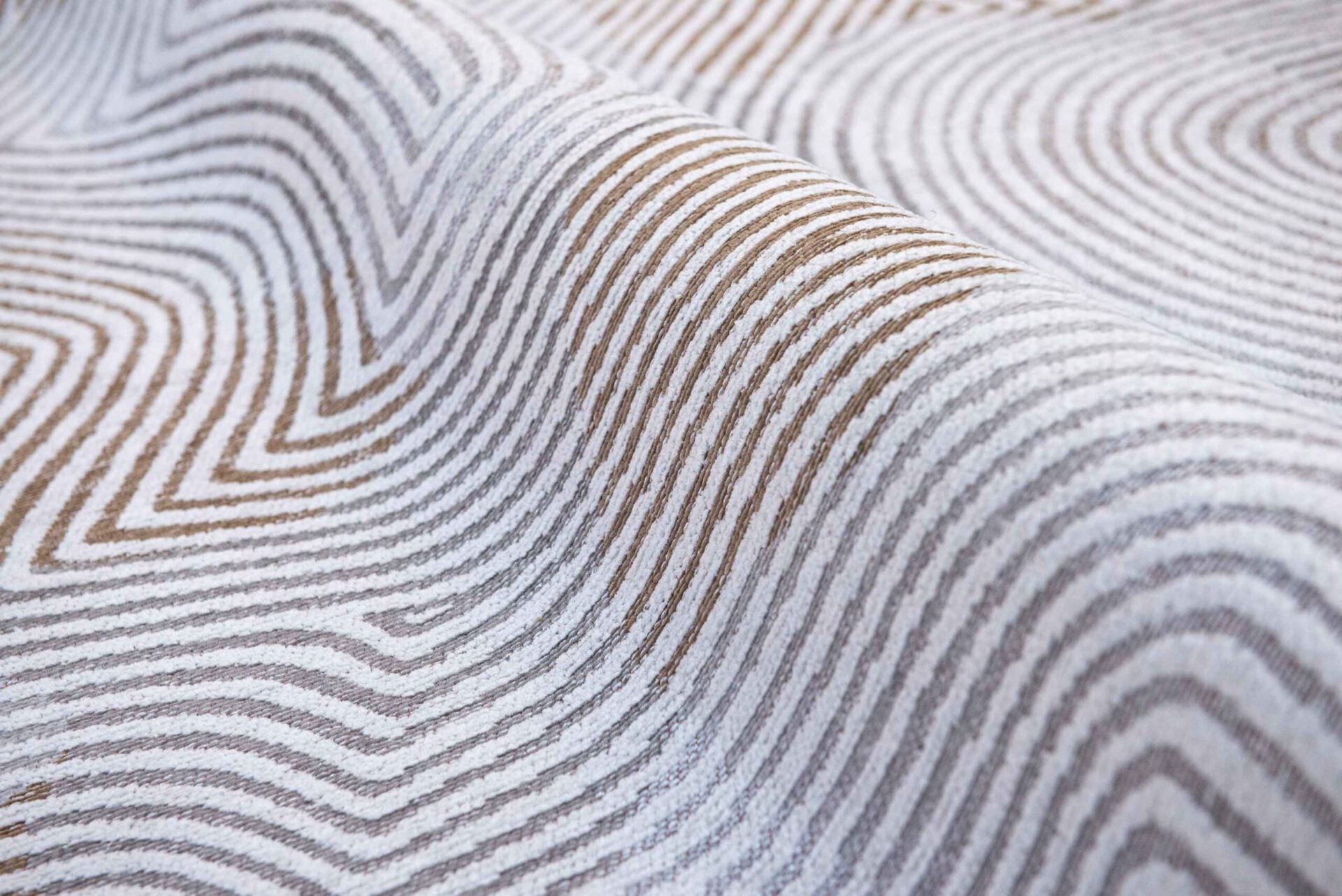Korallenrug Auster weiß und Bega
