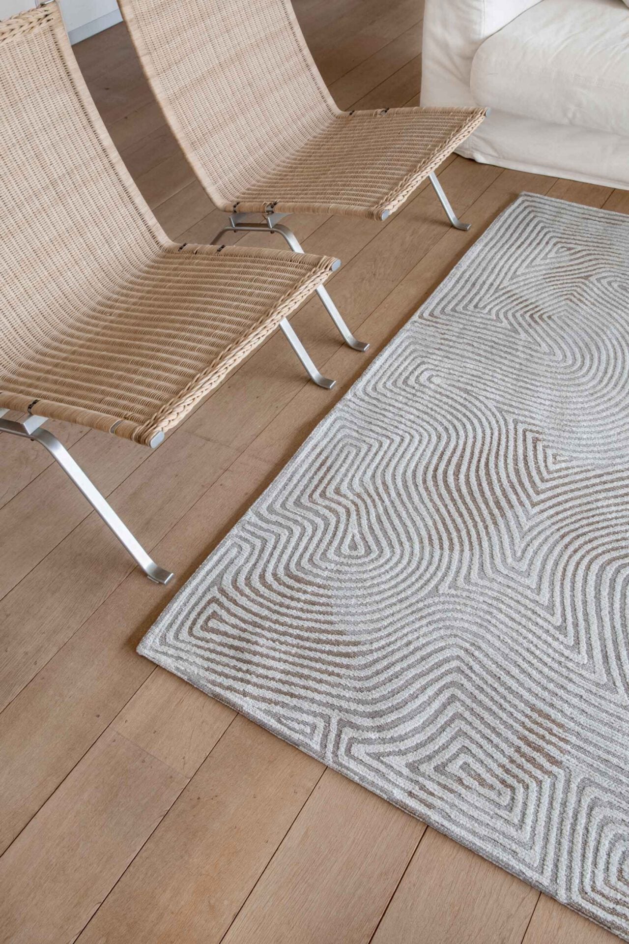 Korallenrug Auster weiß und Bega