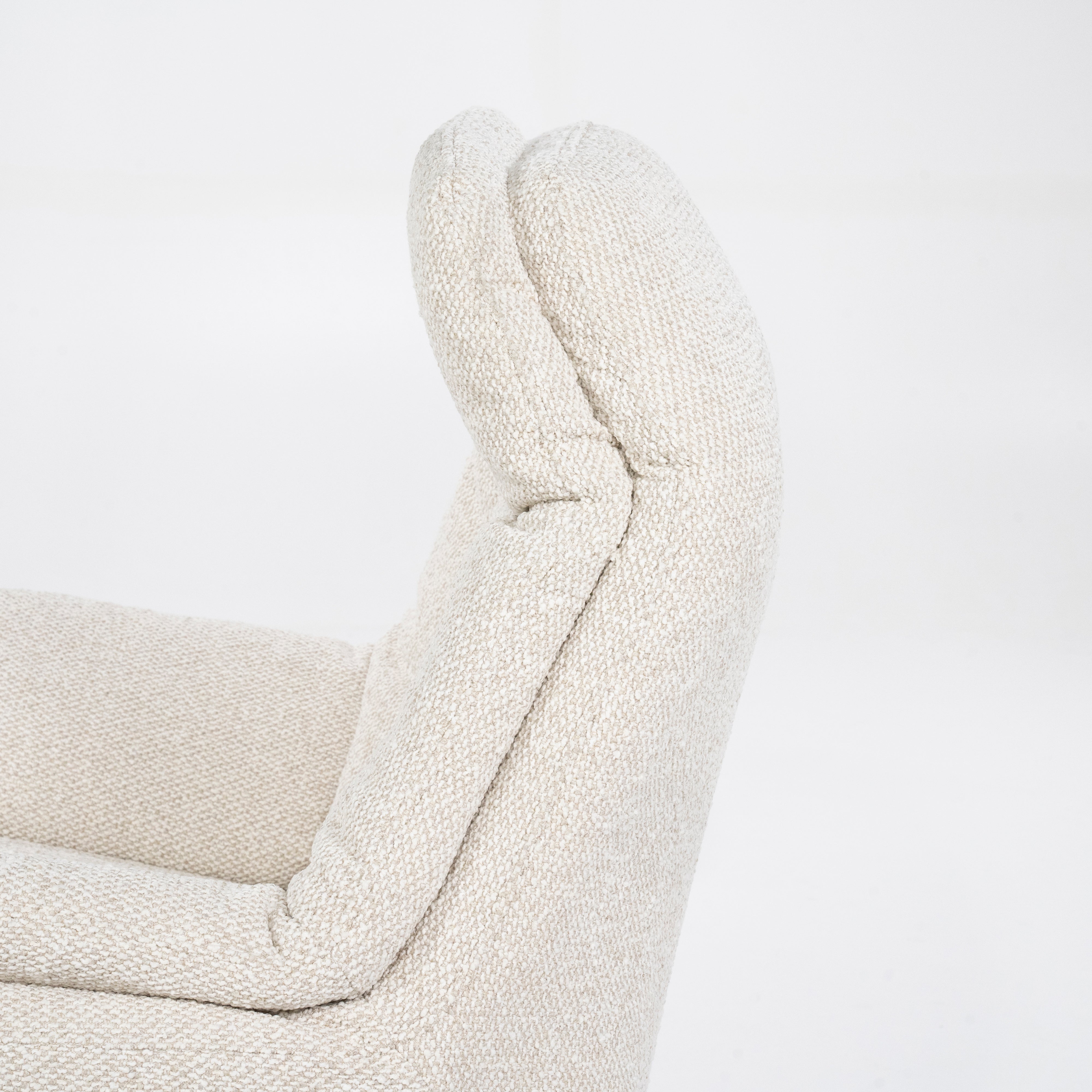 Sessel mit Fußstütze CALEB beige mit schwarzem Gestell