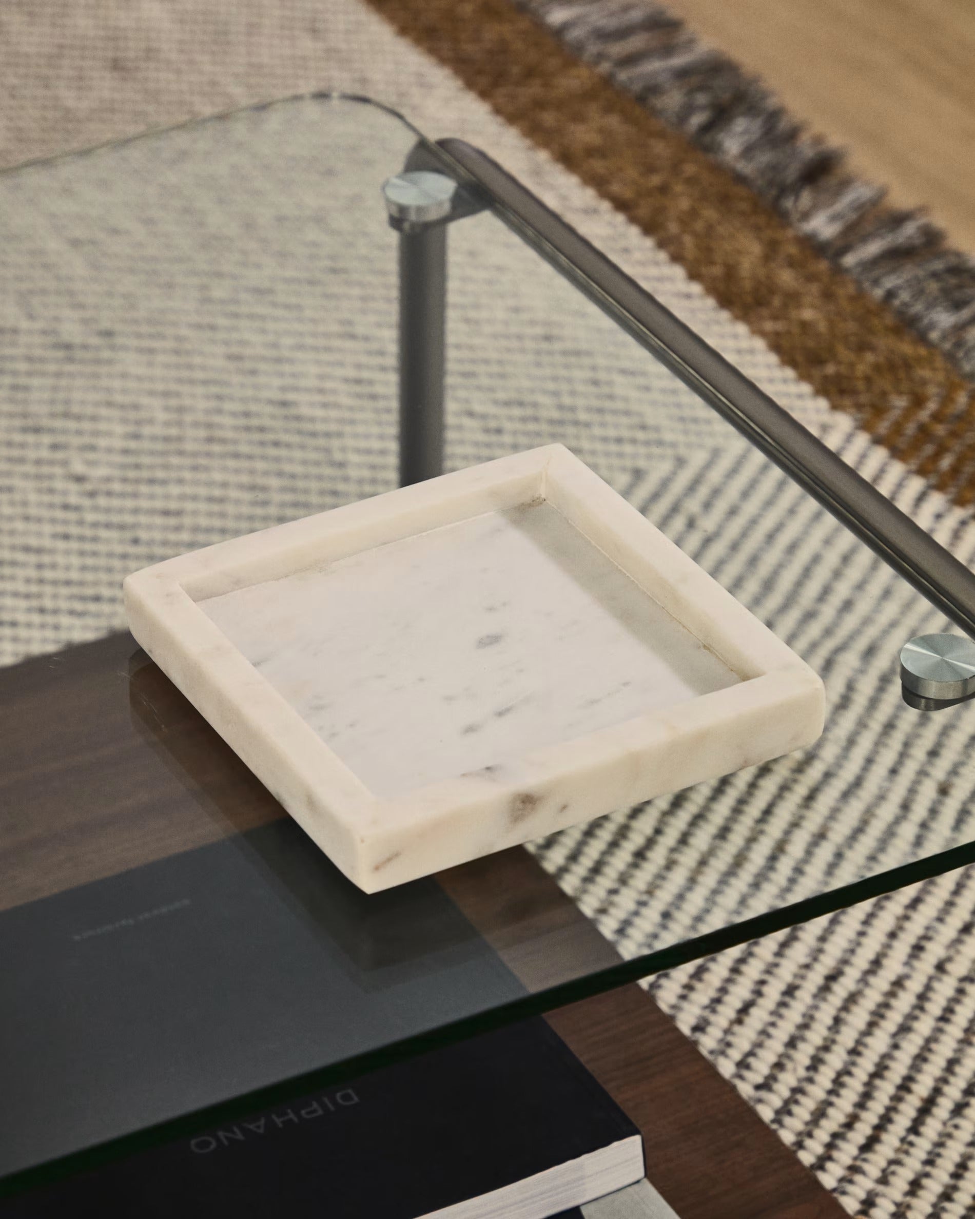 Taca SERELA weißer Marmor