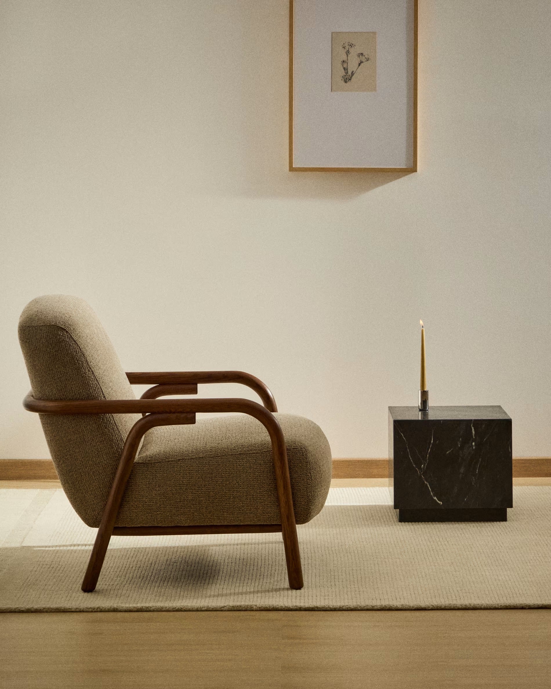 SYLO armchair taupe with dark ash base