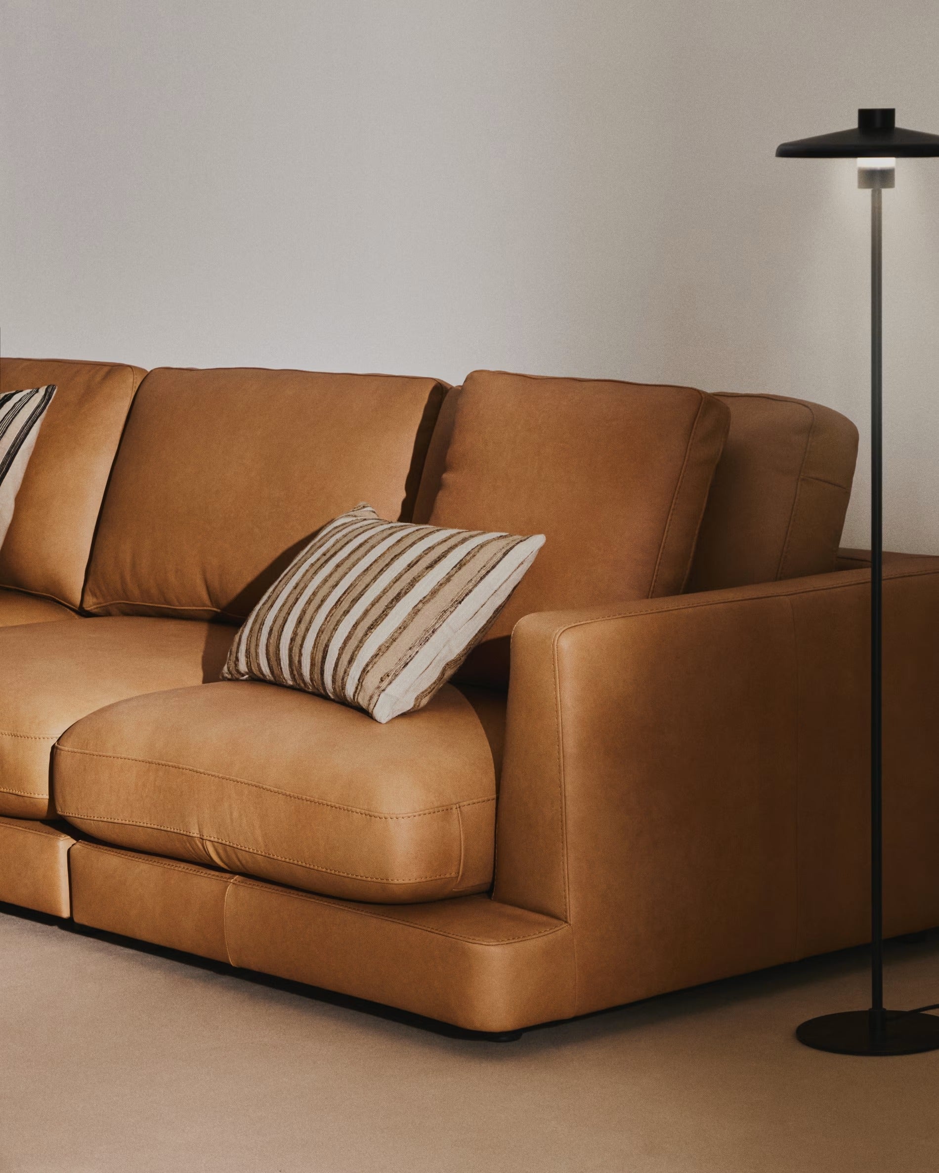 4-seater GALA sofa natural leather