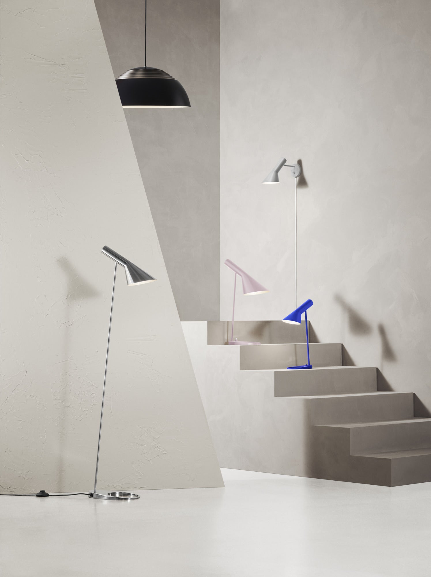 Lampa ścienna AJ polerowana stal nierdzewna