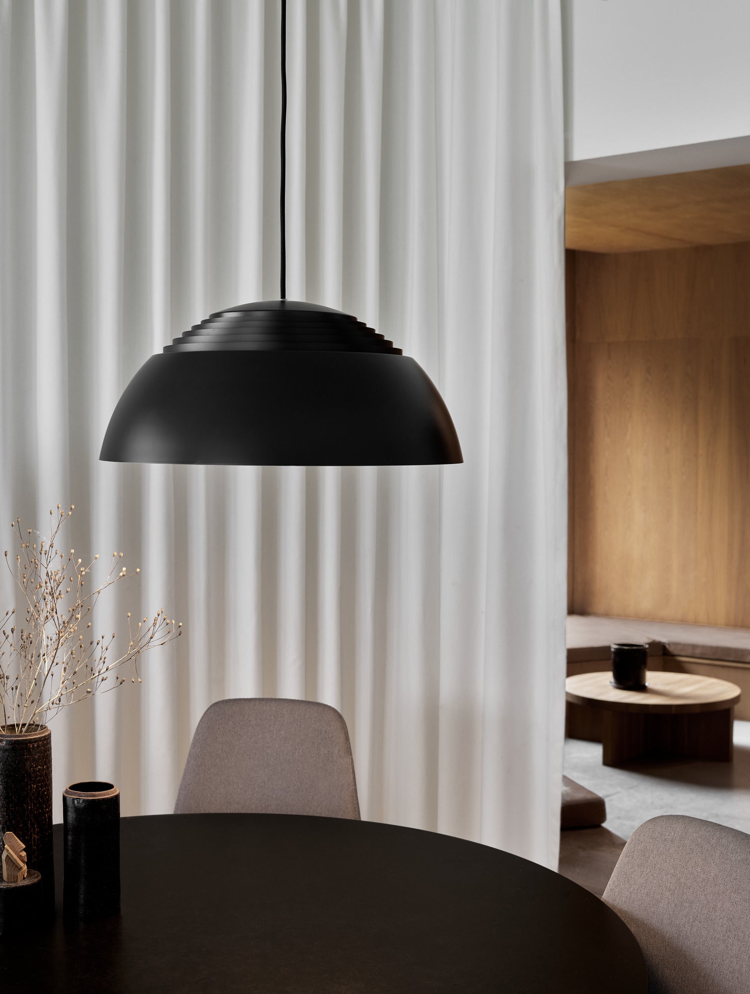 Lampa wisząca AJ ROYAL czarny