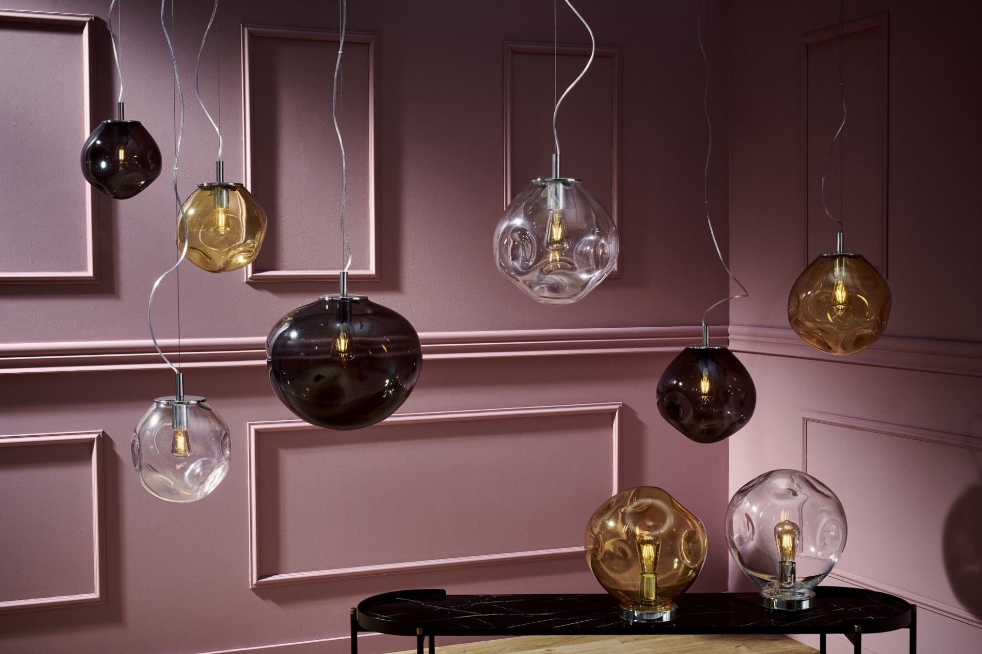 AVIA pendant lamp in smoky black with silver finish